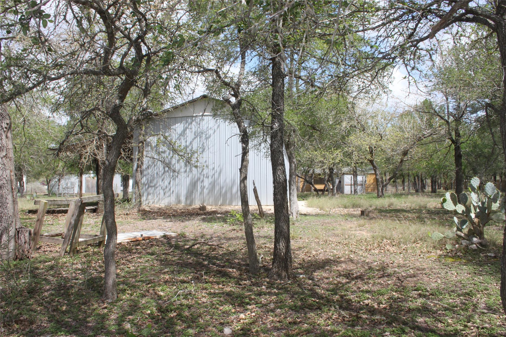 936 Fm 1185, Lockhart, TX 78644