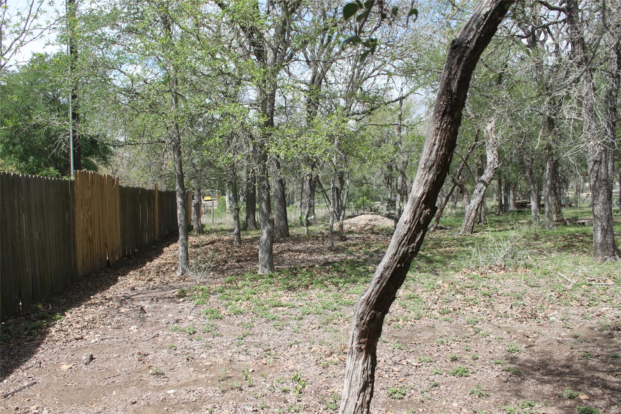 936 Fm 1185, Lockhart, TX 78644