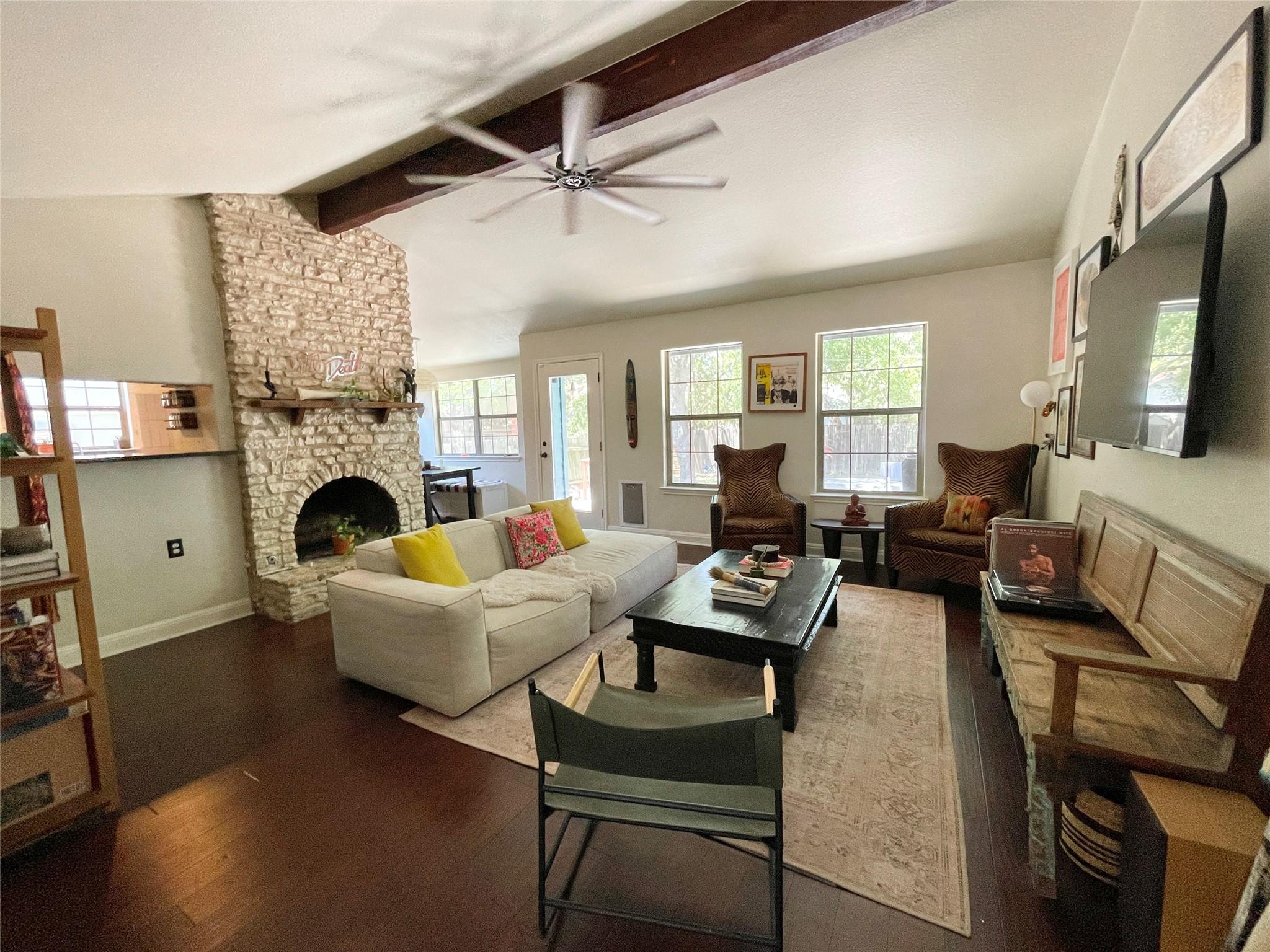 7018 Crosswood Dr, Austin, TX 78745