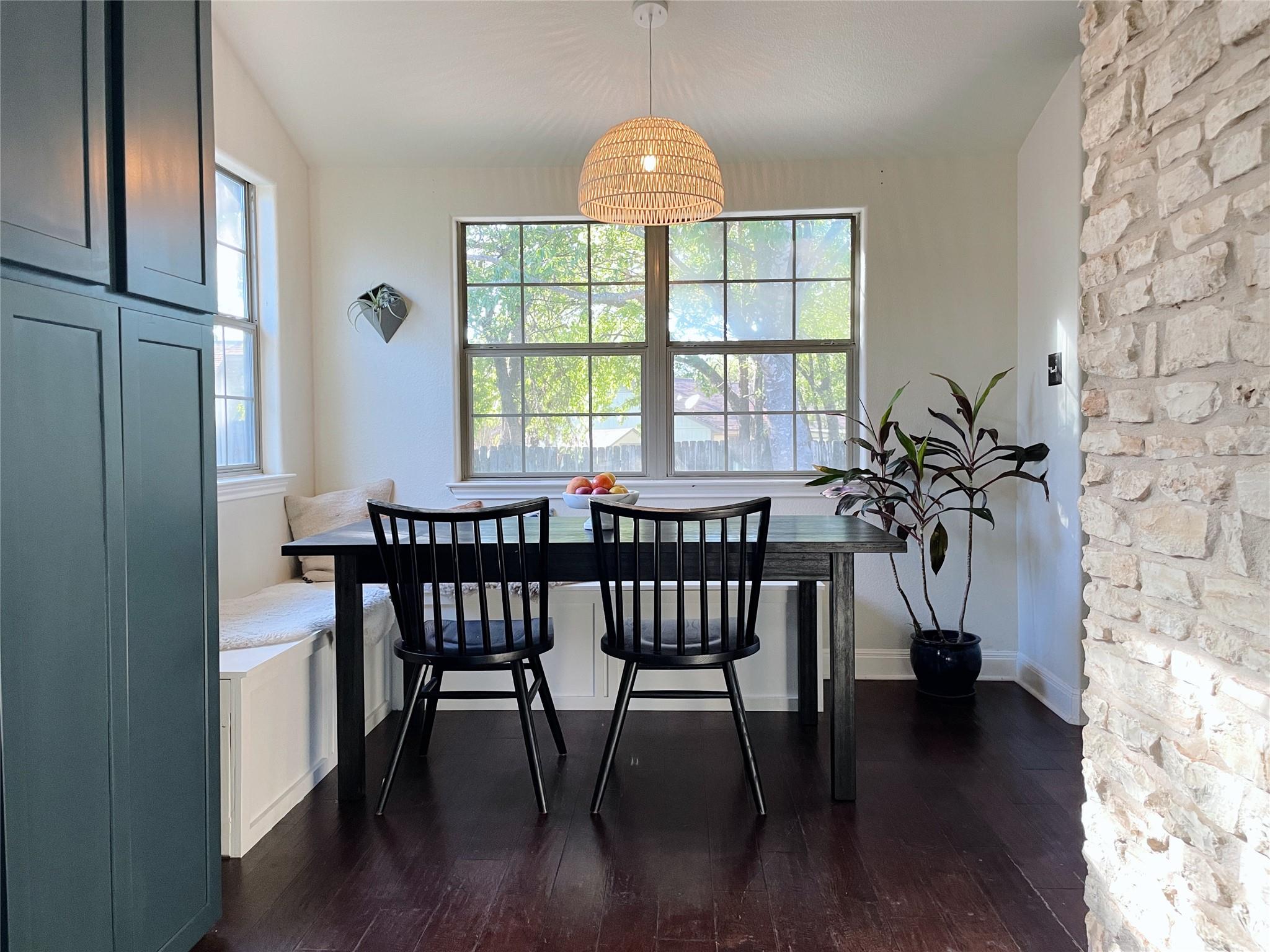 7018 Crosswood Dr, Austin, TX 78745