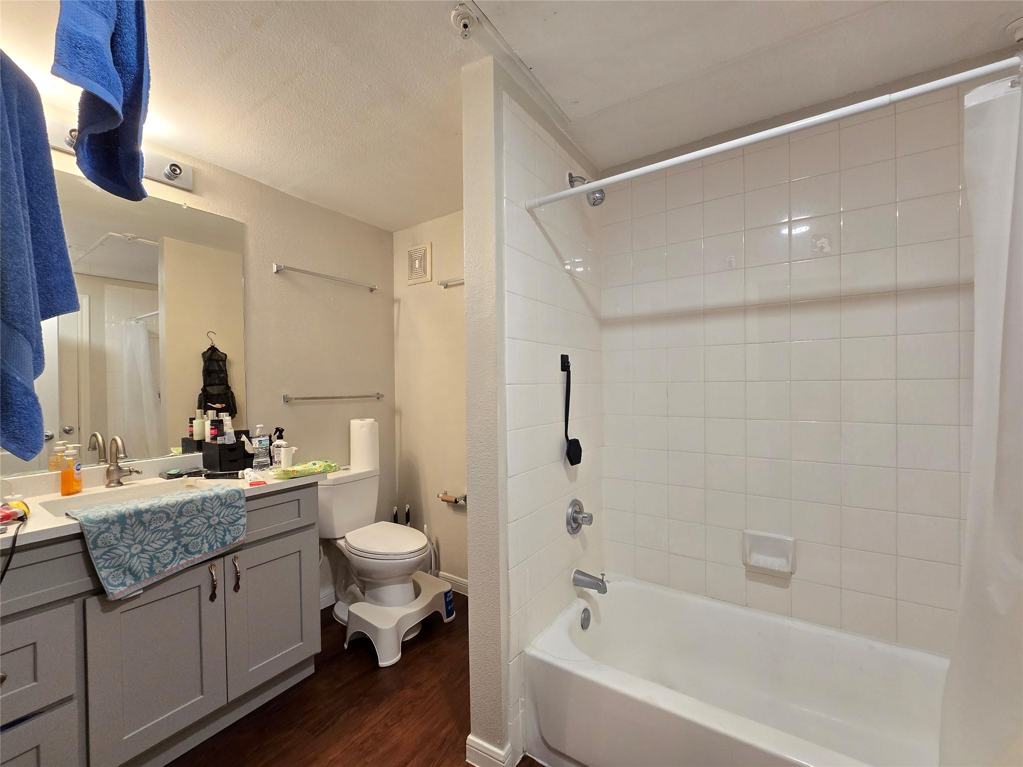 2320 Gracy Farms Ln # 916, Austin, TX 78758