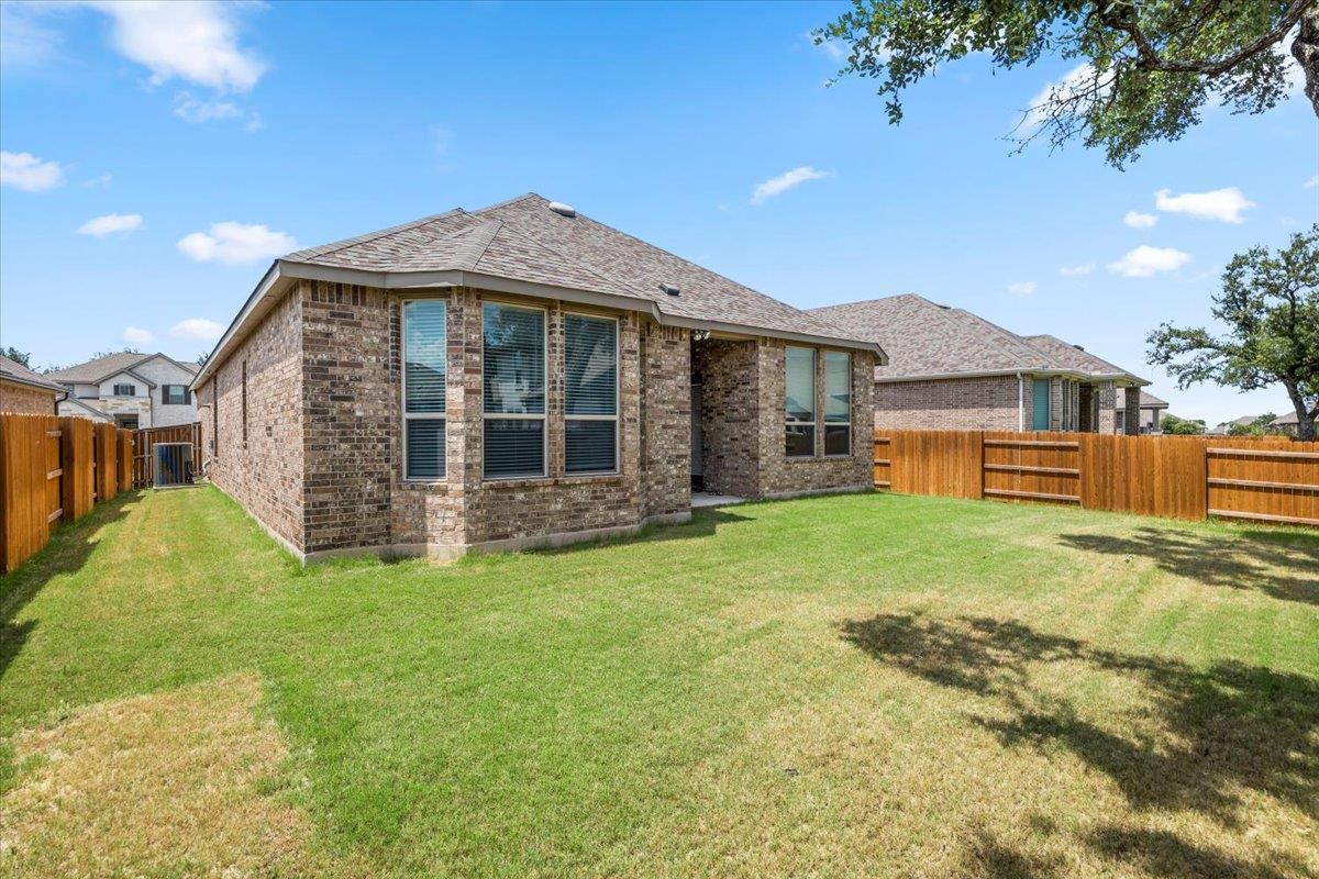 849 Whitetail Dr, Round Rock, TX 78681