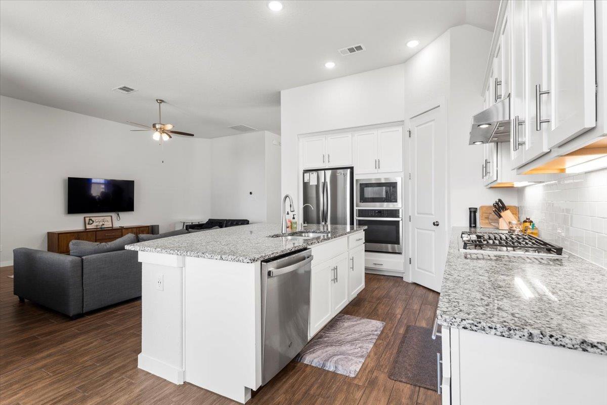 849 Whitetail Dr, Round Rock, TX 78681