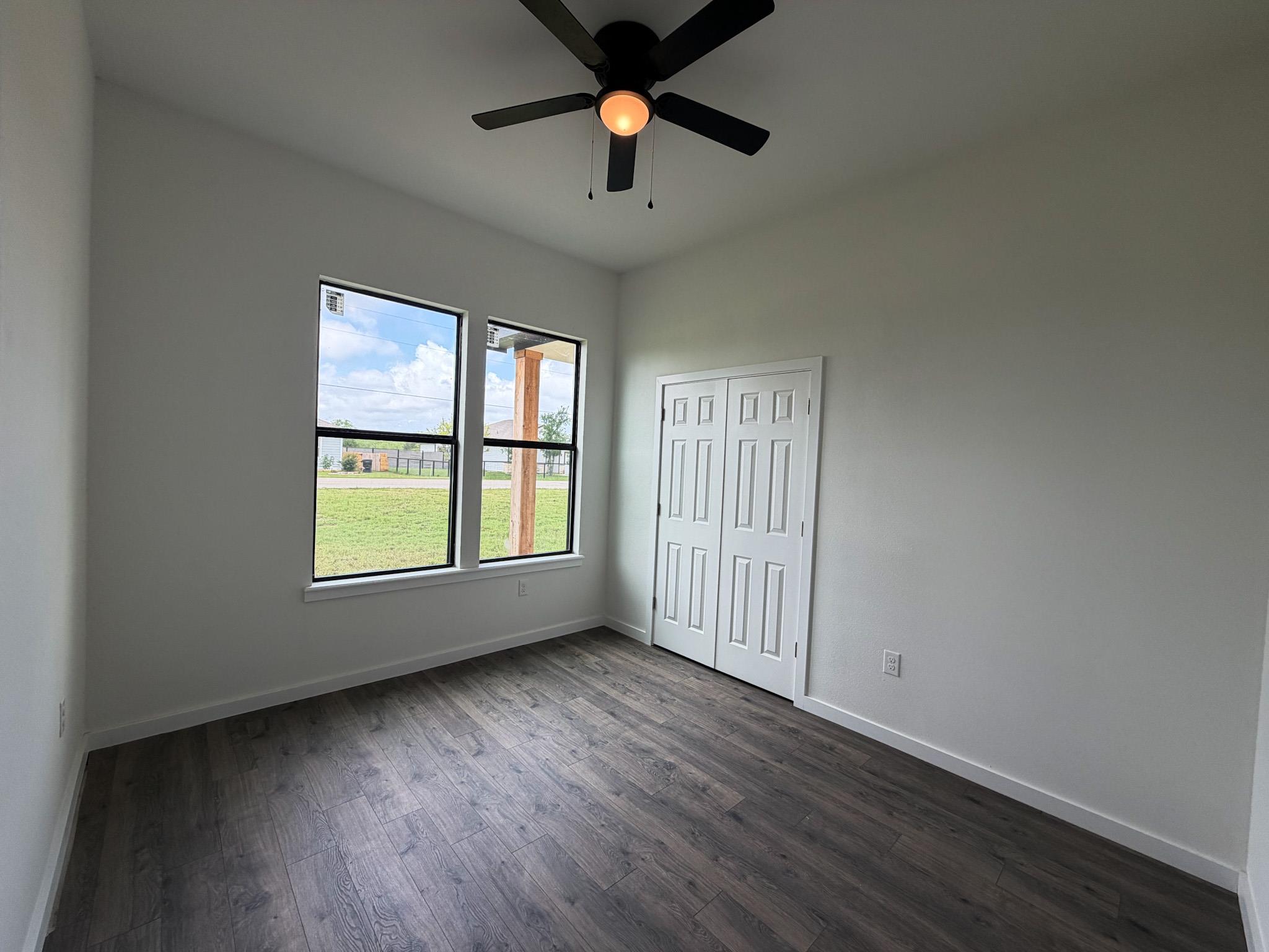 138 Blushing Dr, Cedar Creek, TX 78612