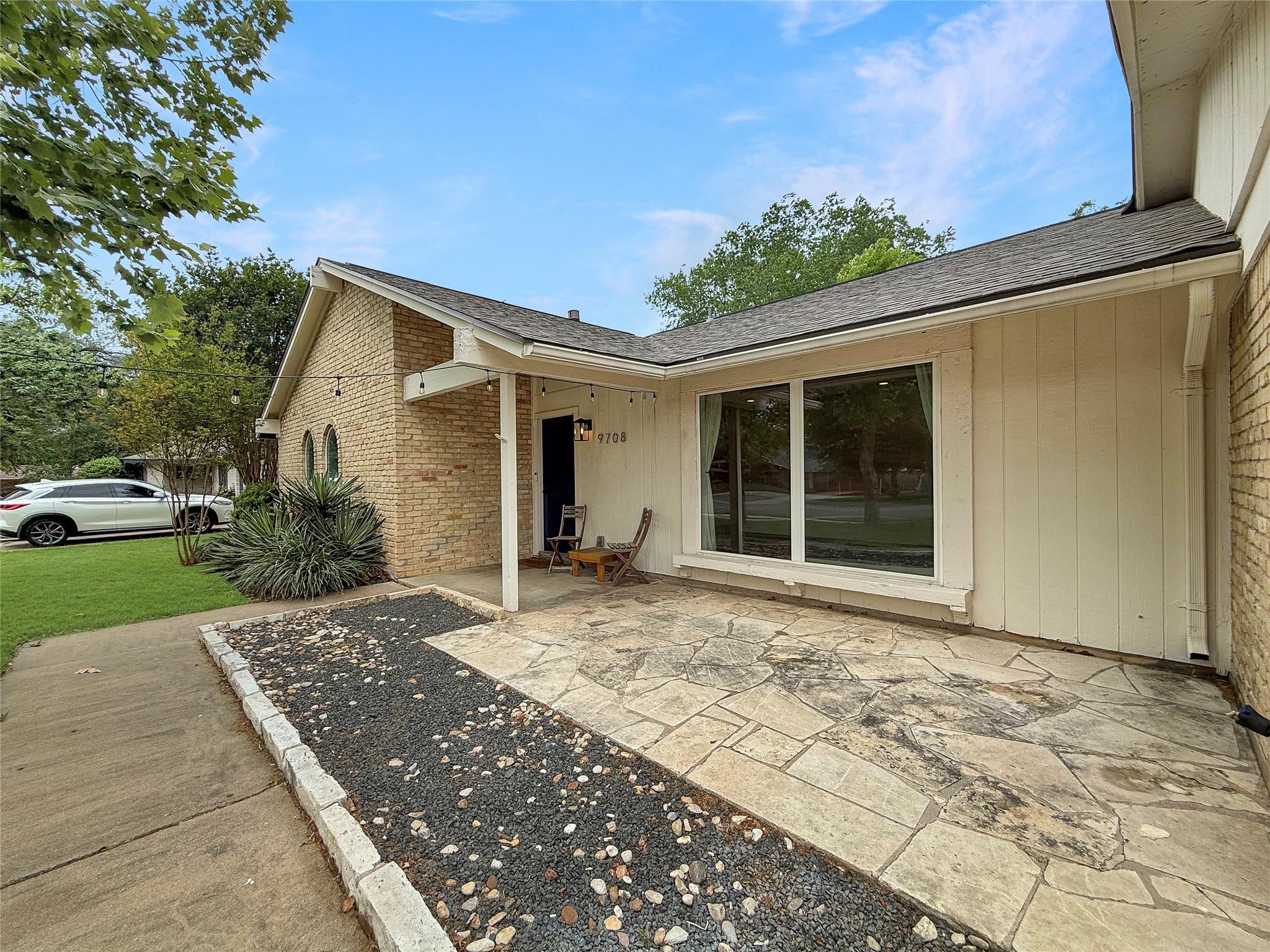 9708 Parkfield Dr, Austin, TX 78758