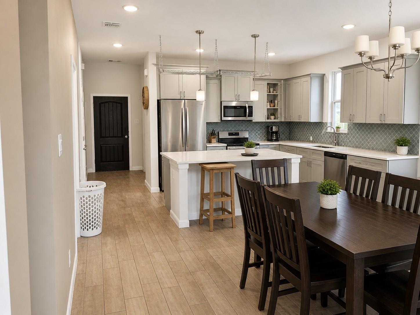 324 Windstar Rd, Liberty Hill, TX 78642