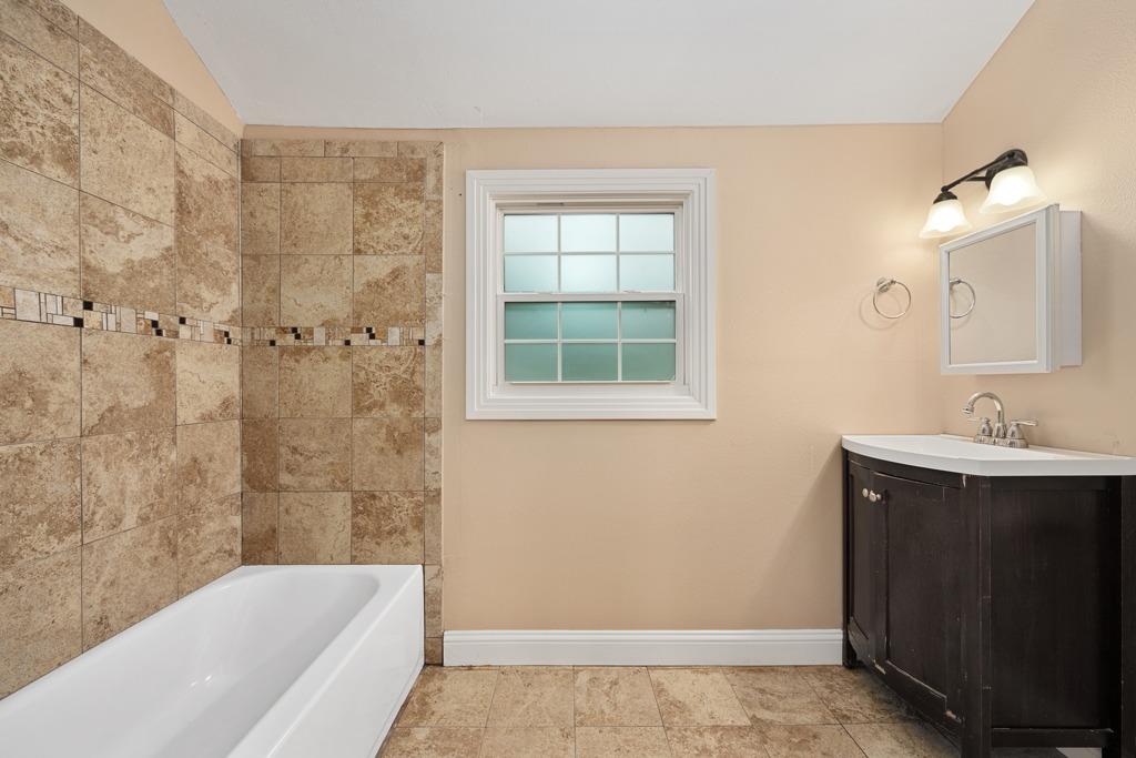 1817 W 36th St, Austin, TX 78731