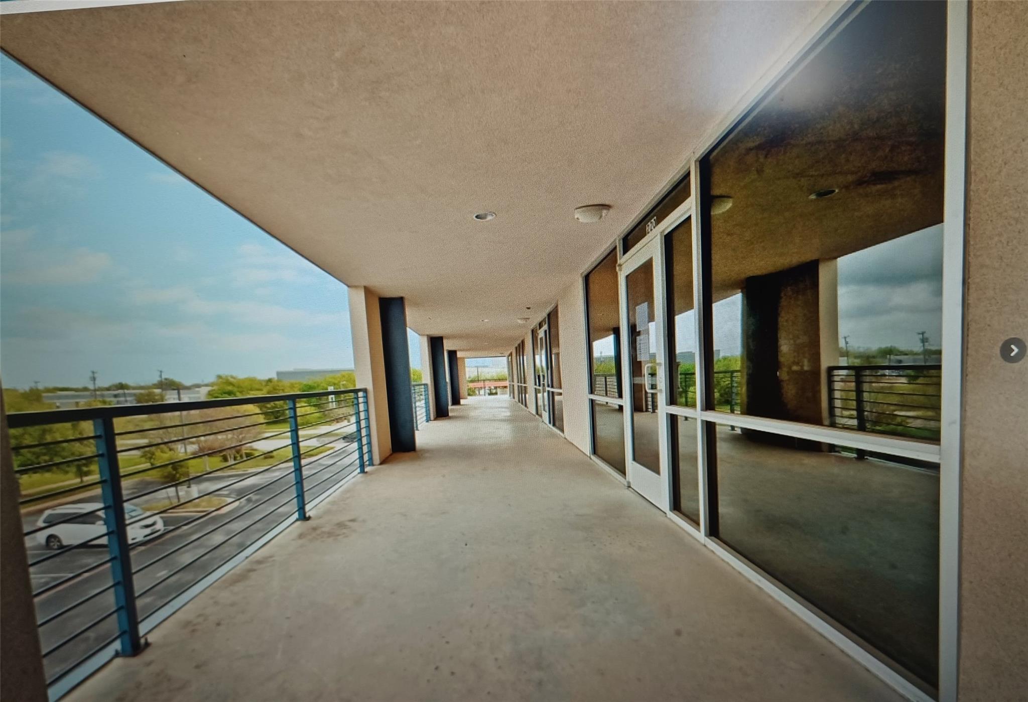 2050 Double Creek Drive # 210, Round Rock, TX 78664