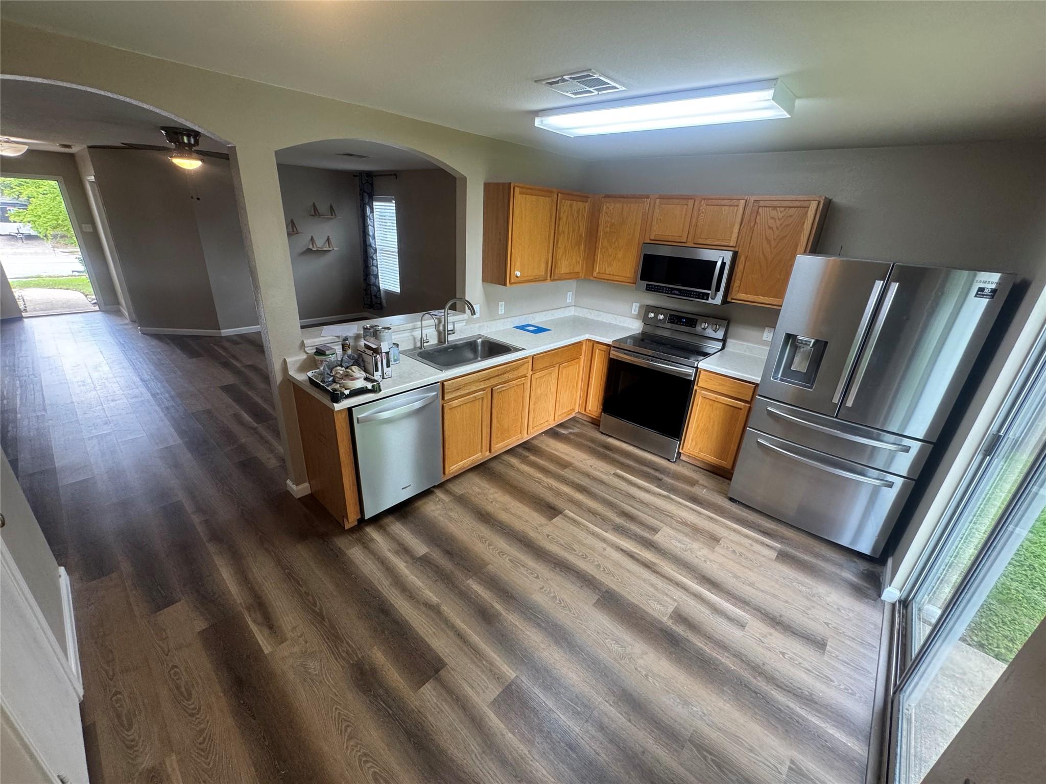 108 Mesa Dr, Leander, TX 78641