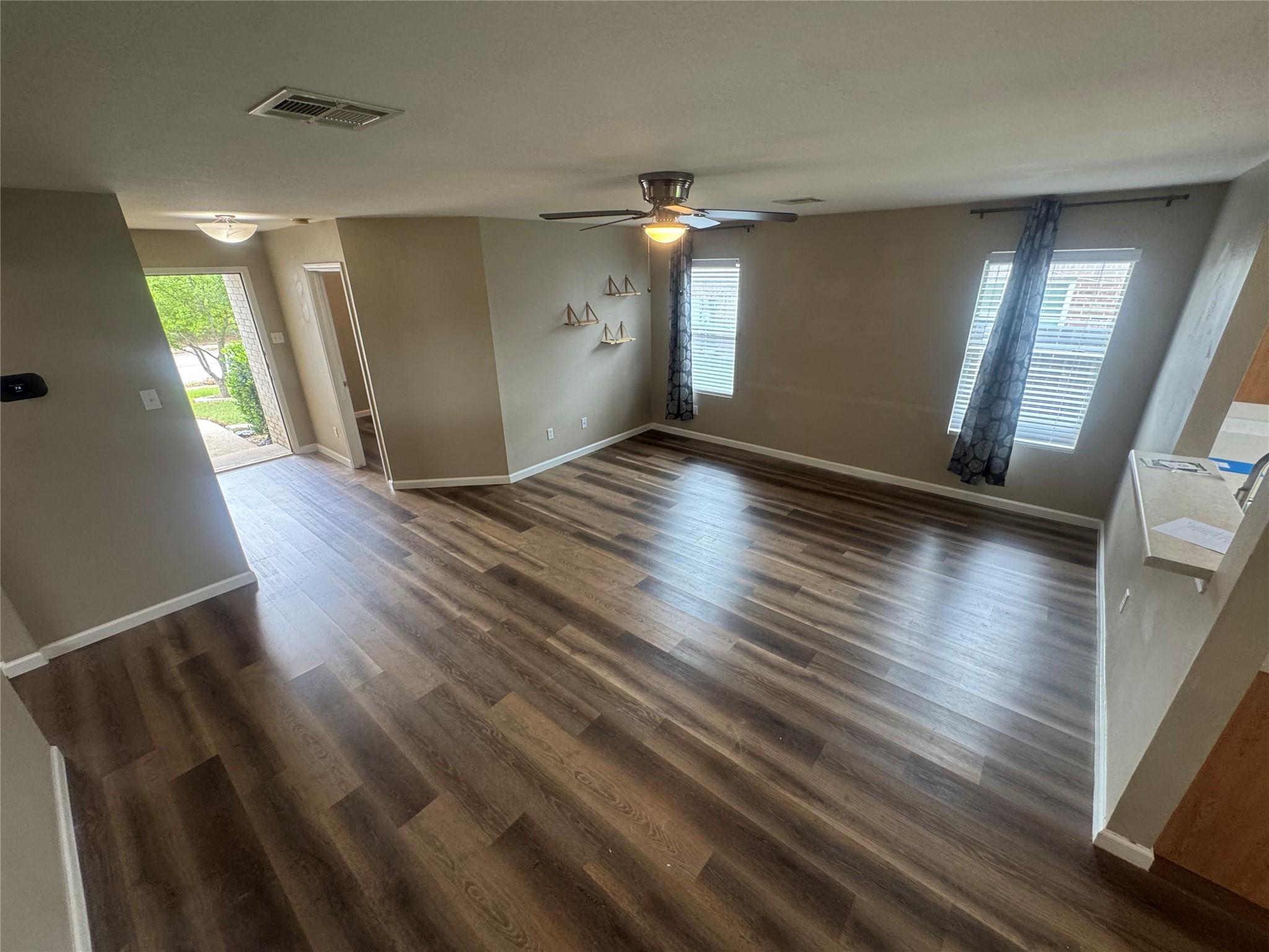 108 Mesa Dr, Leander, TX 78641