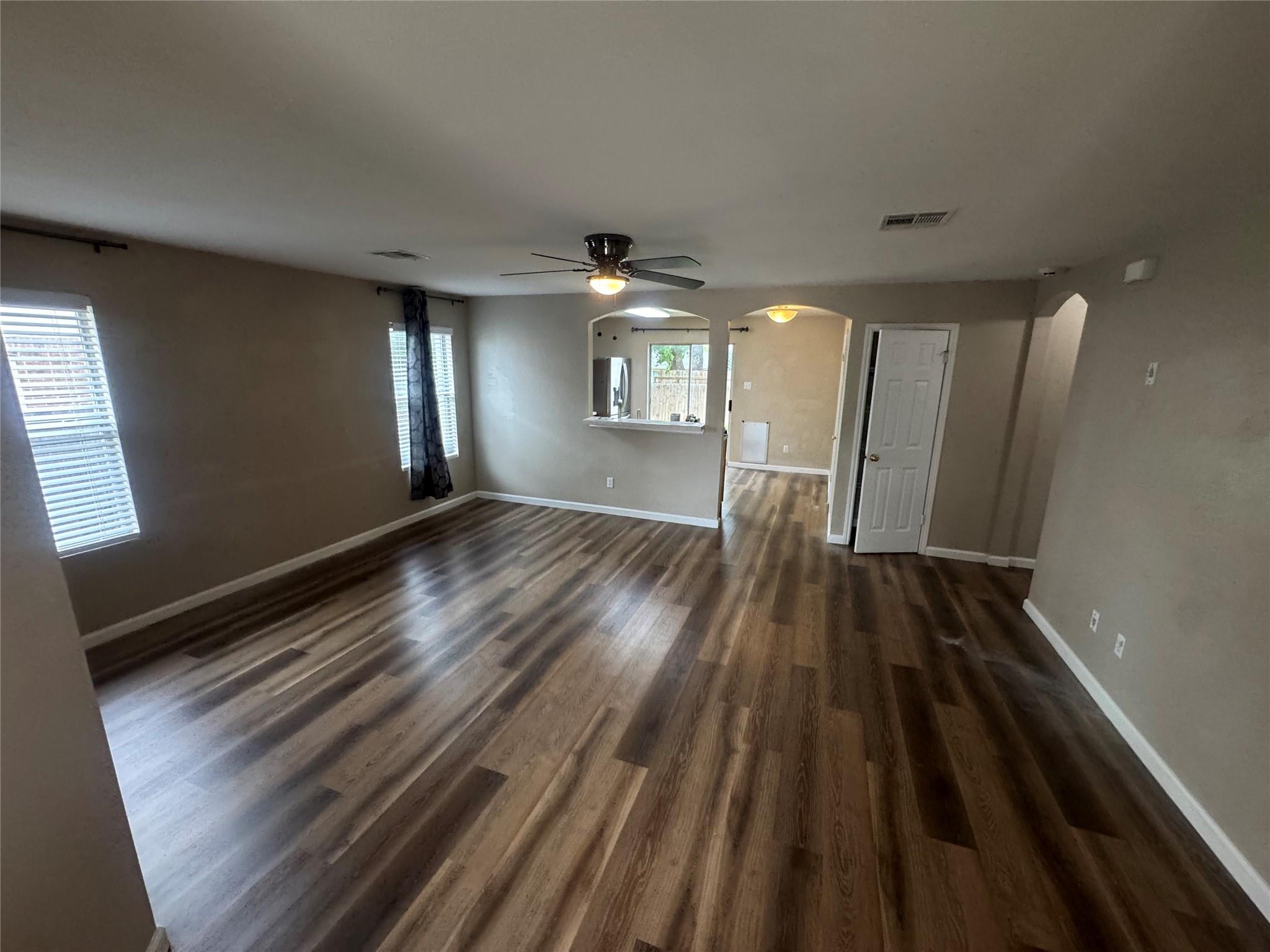 108 Mesa Dr, Leander, TX 78641