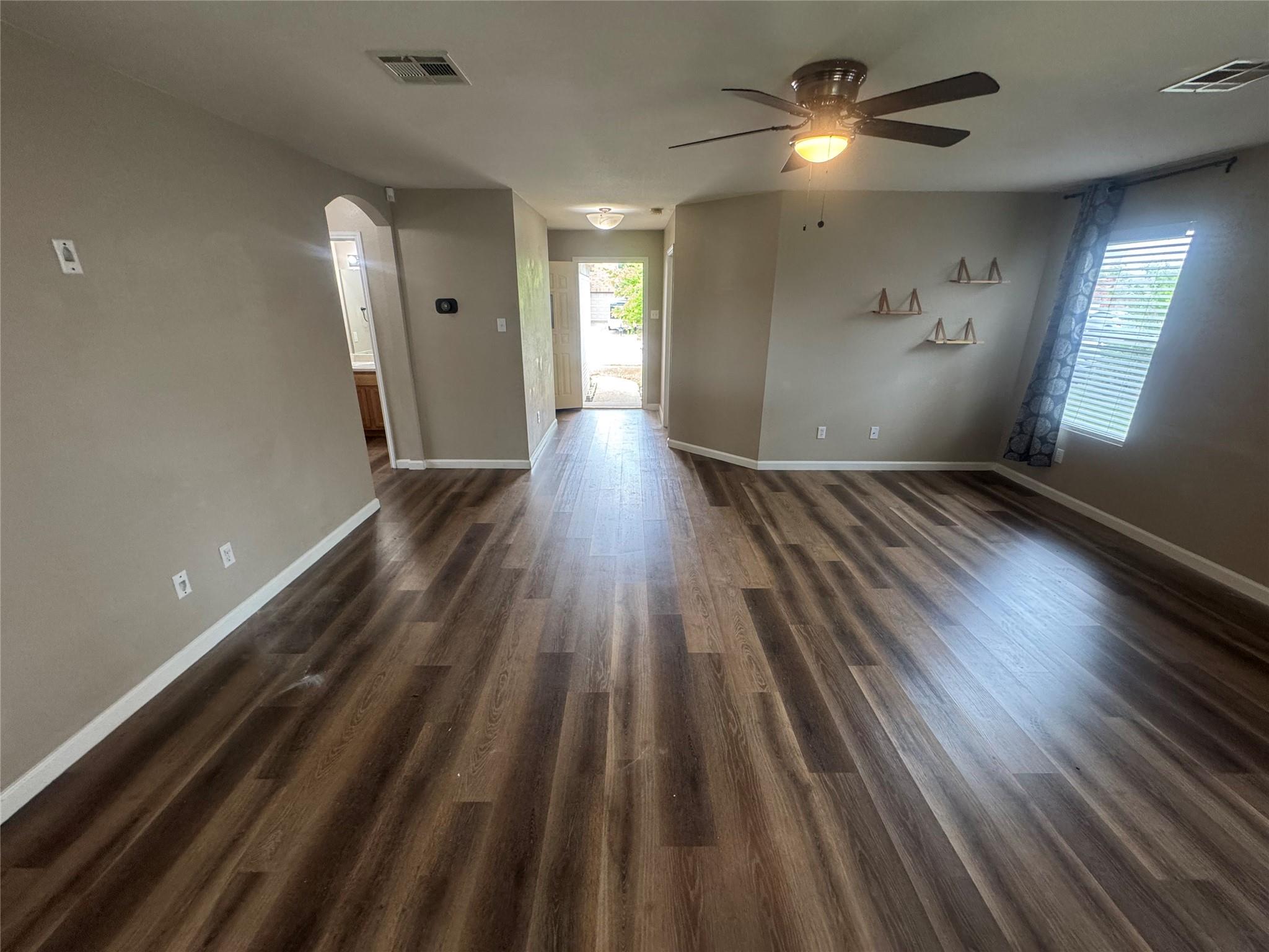 108 Mesa Dr, Leander, TX 78641