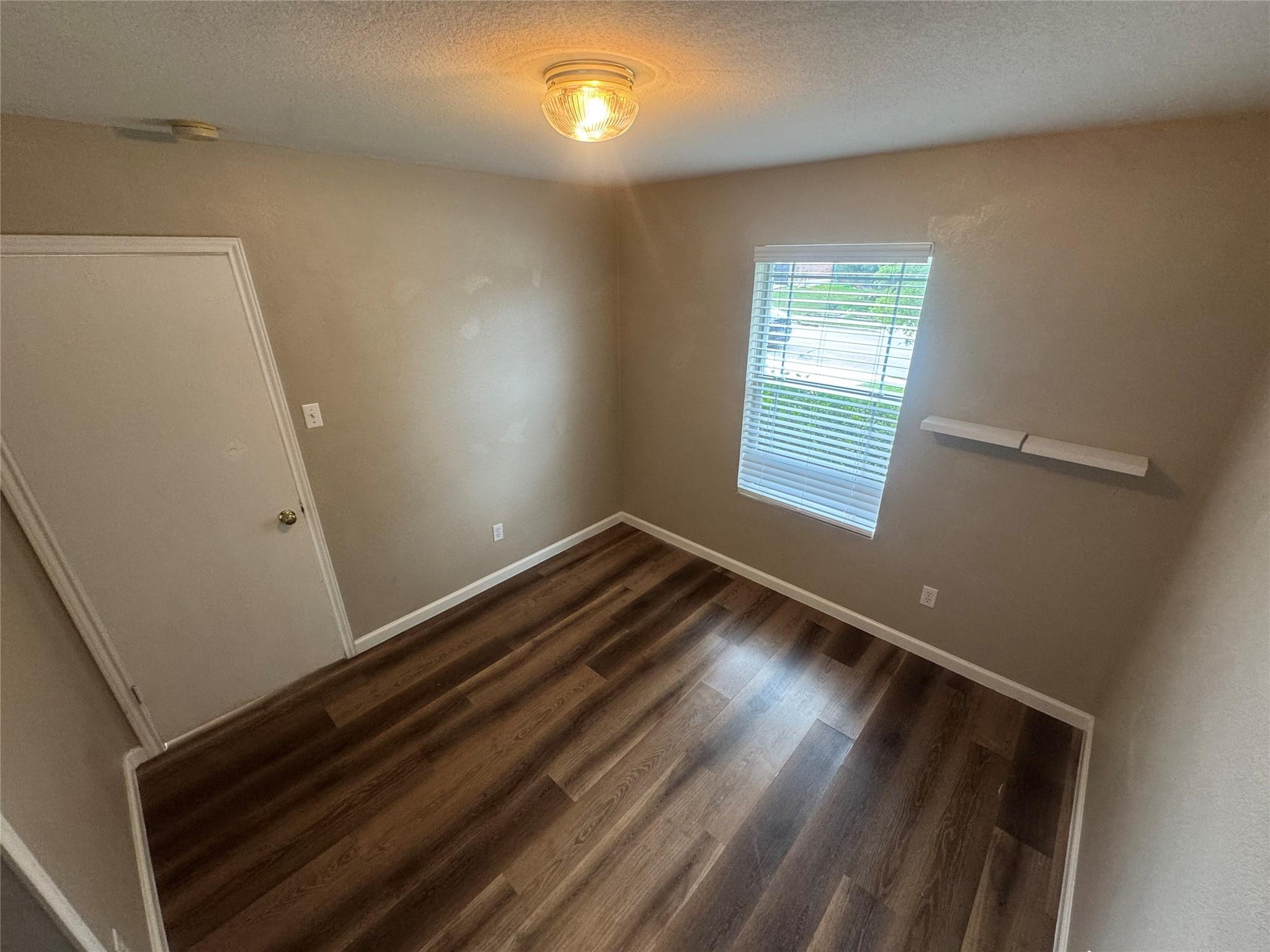 108 Mesa Dr, Leander, TX 78641