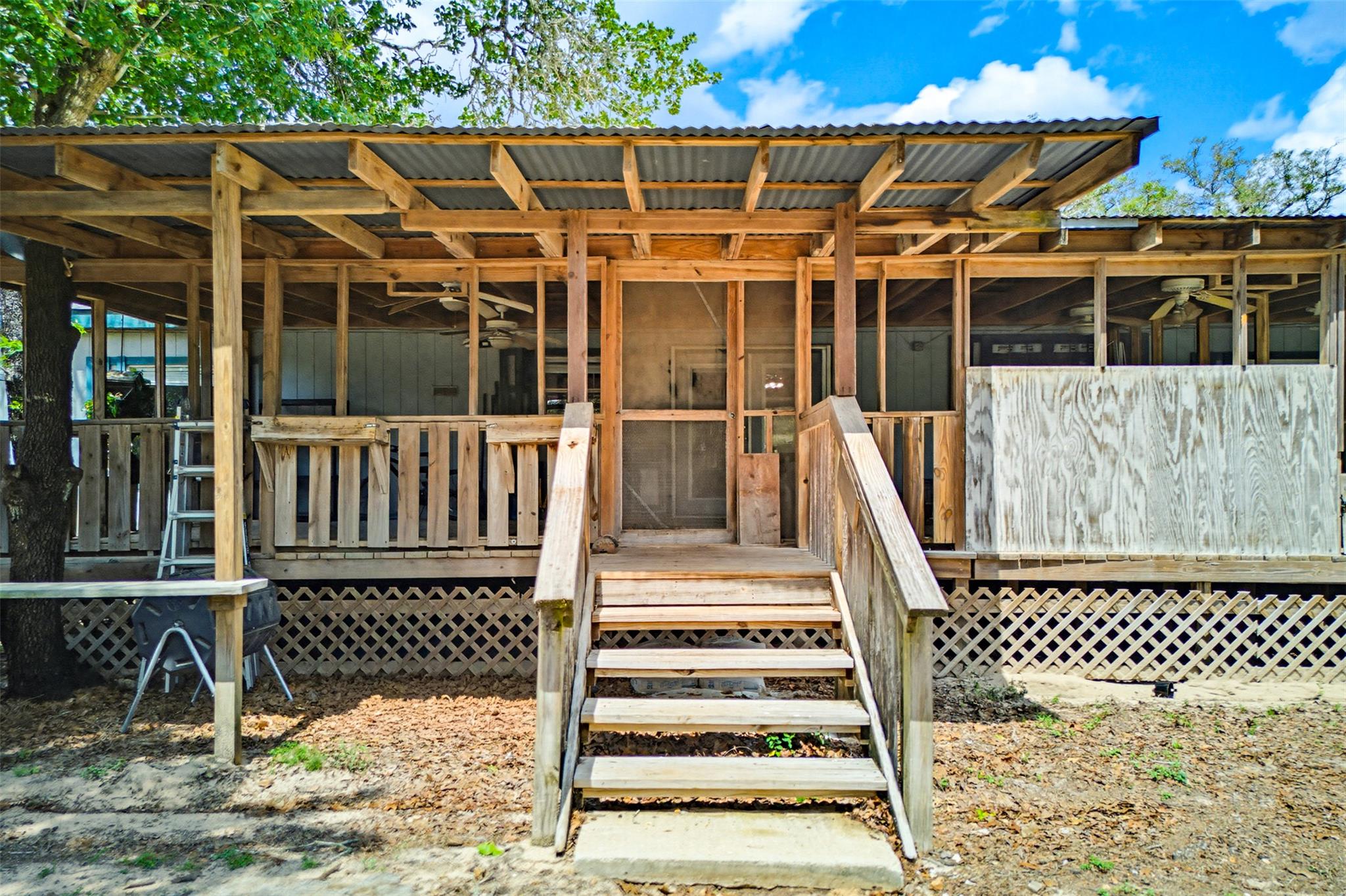 501 Turkey Tree Trl, Seguin, TX 78155