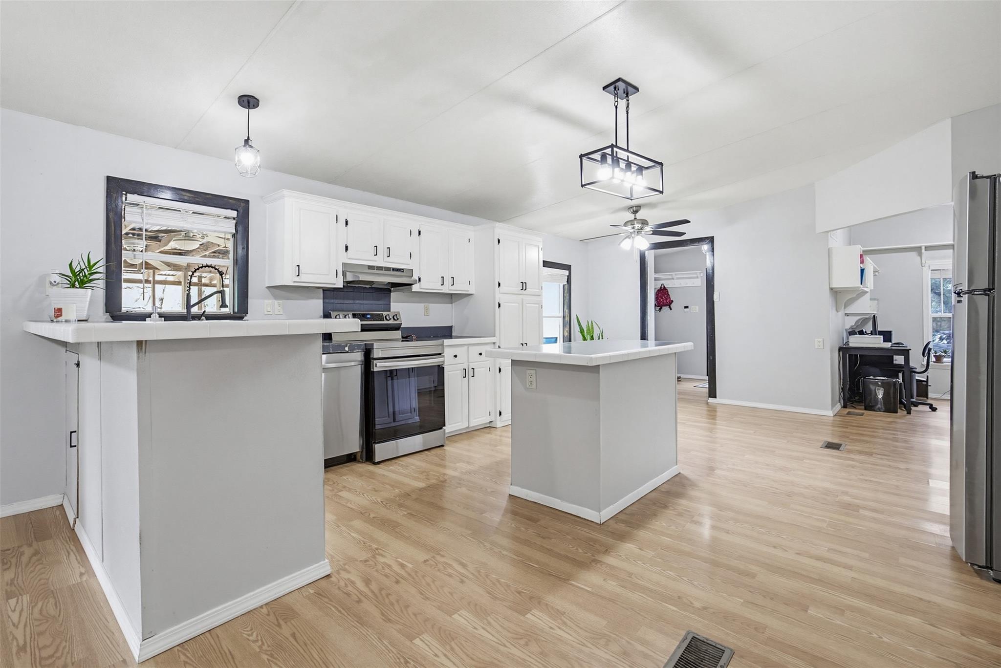 501 Turkey Tree Trl, Seguin, TX 78155
