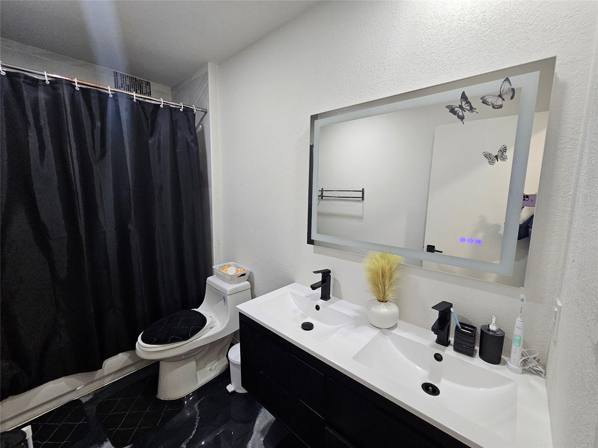 10706 Berthound Dr, Austin, TX 78758