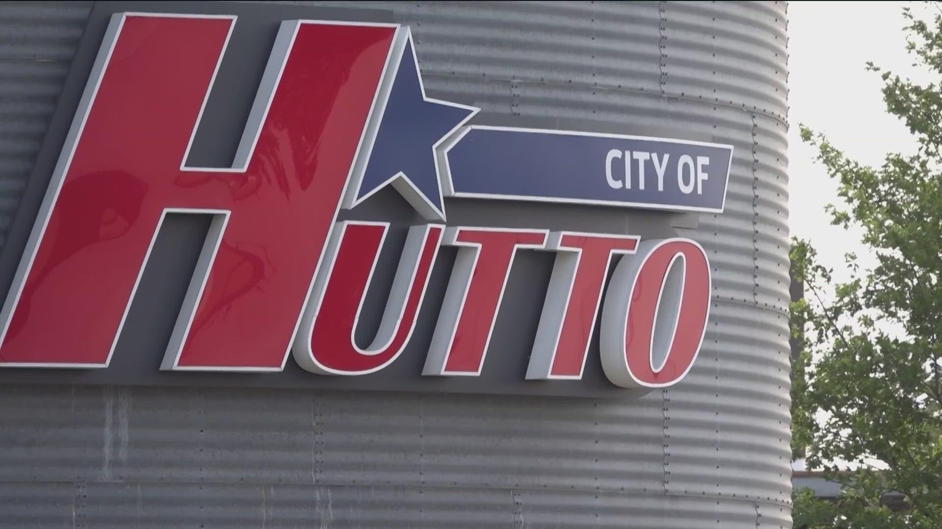 319 Lone Star Blvd, Hutto, TX 78634
