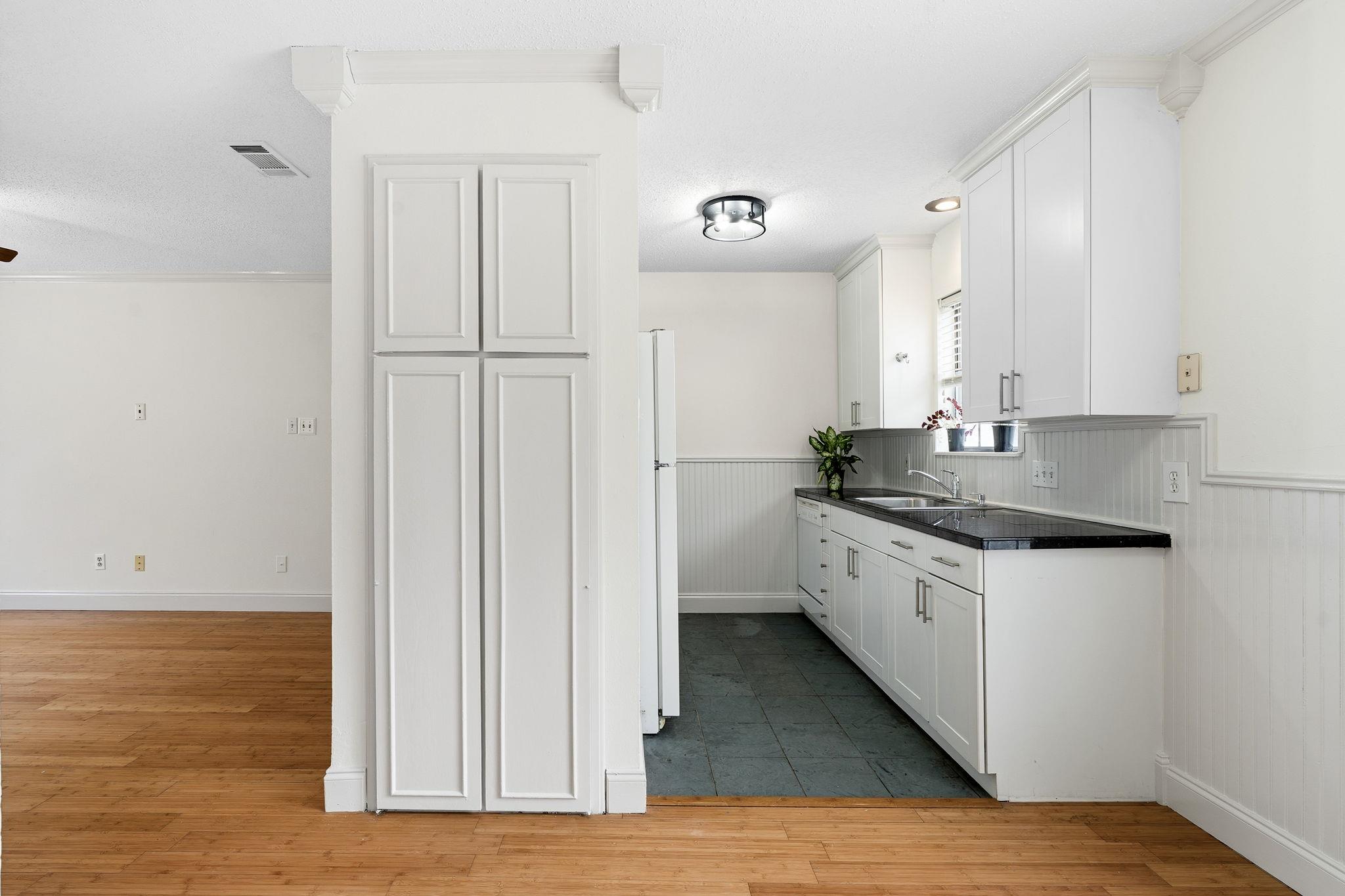 3902 Peterson Ave # 205, Austin, TX 78756