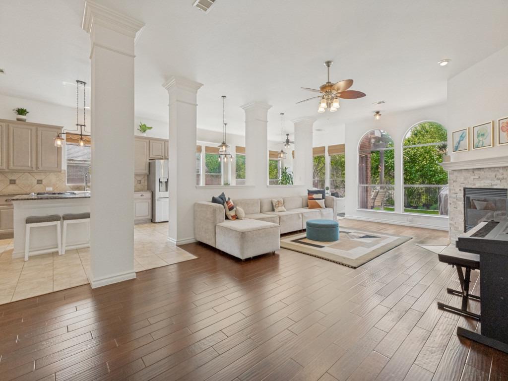 703 Hegarty Dr, Cedar Park, TX 78613