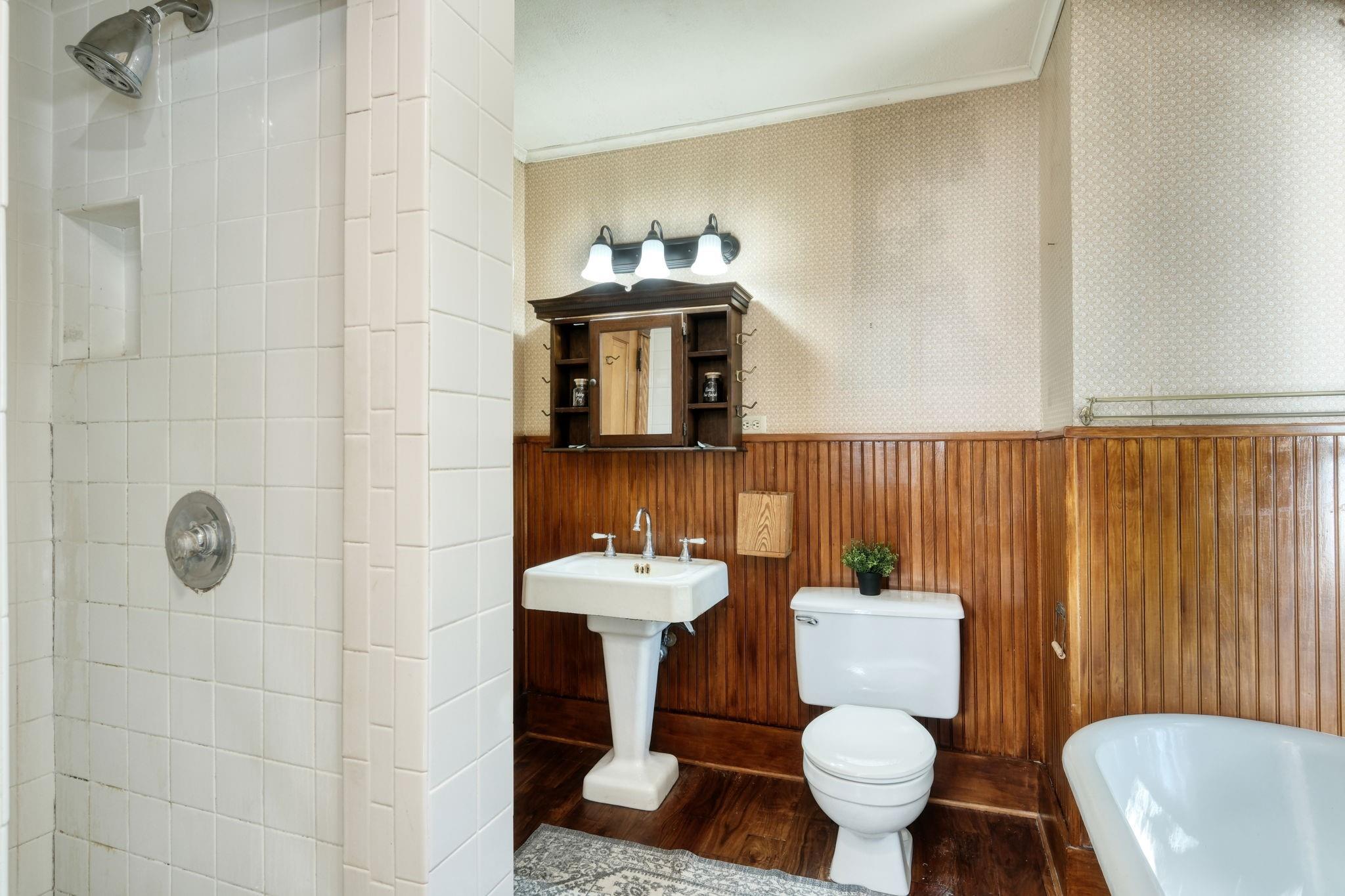 602 E Liberty Ave E, Round Rock, TX 78664