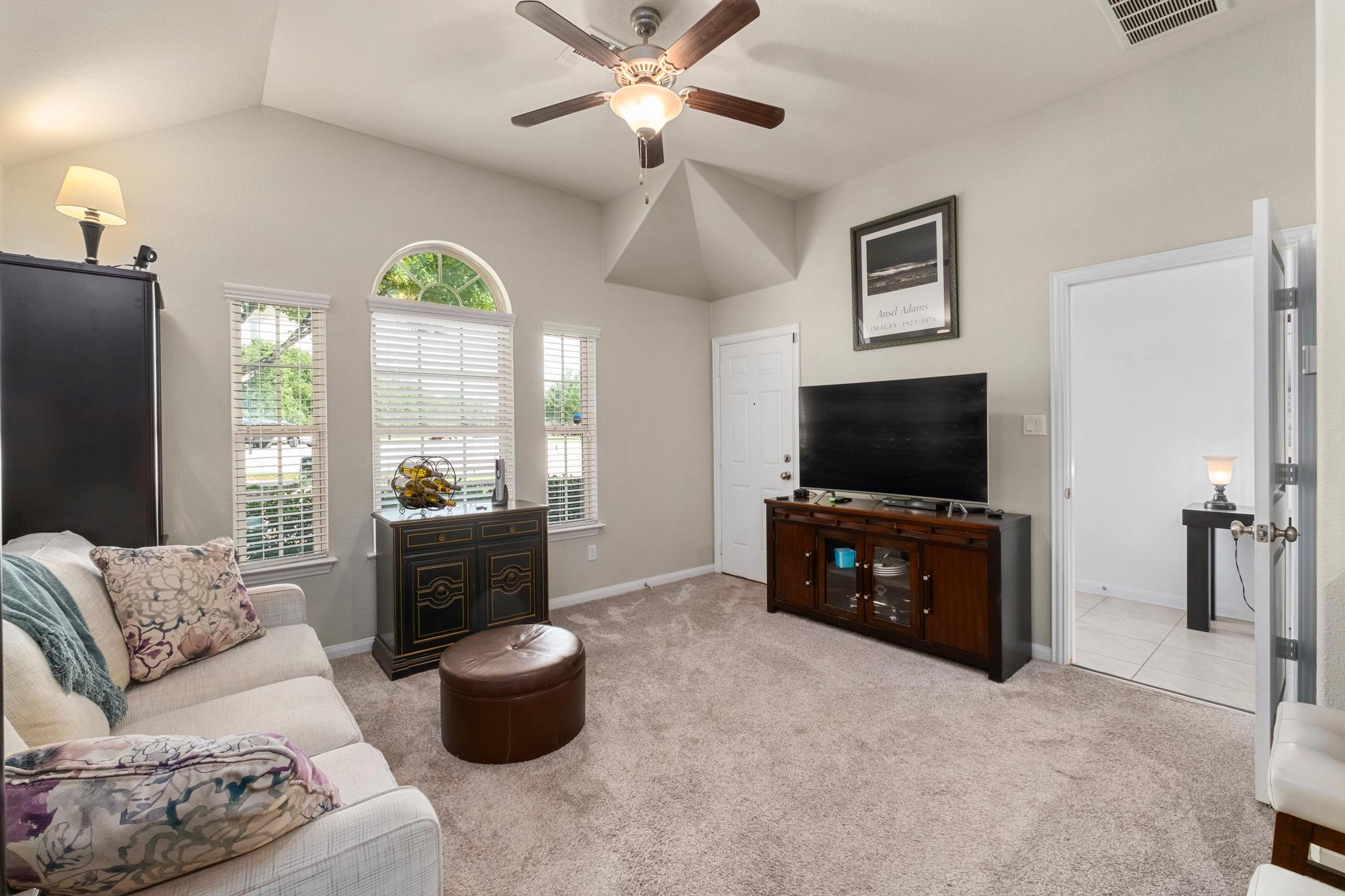 5033 Yucca Bloom Dr, Georgetown, TX 78626