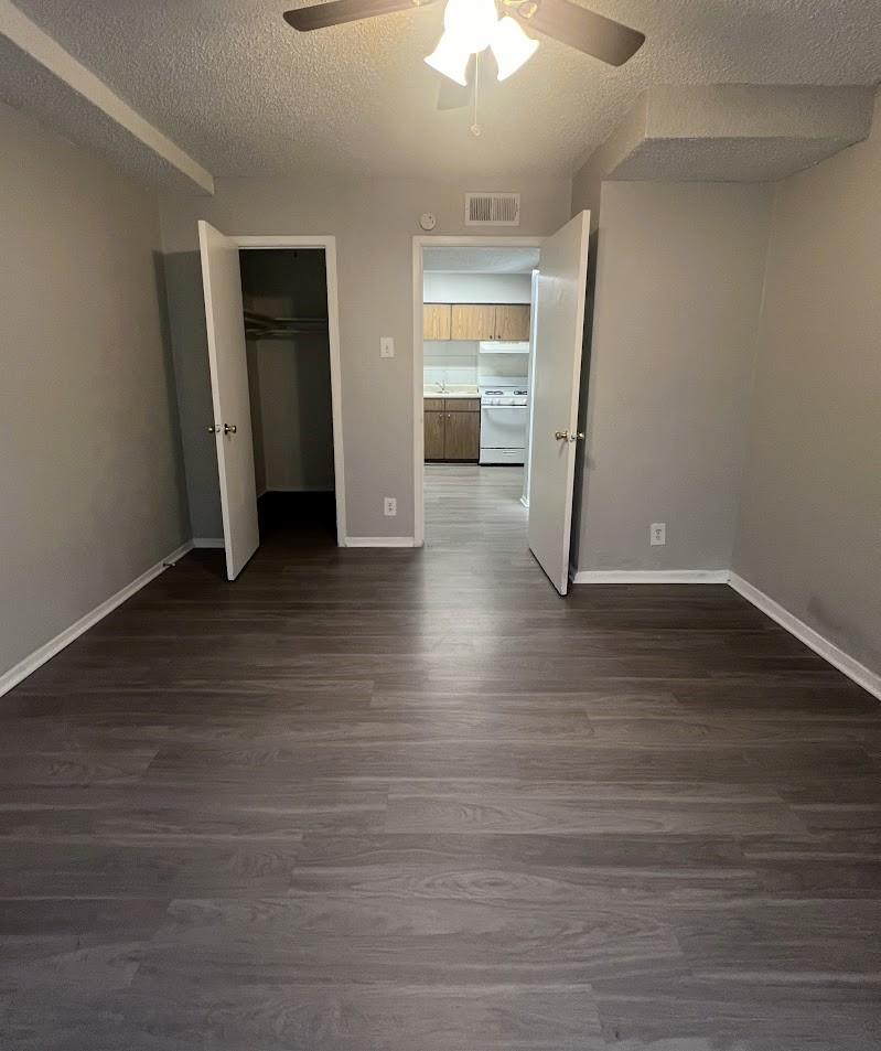 311 E 31st St # 208, Austin, TX 78705