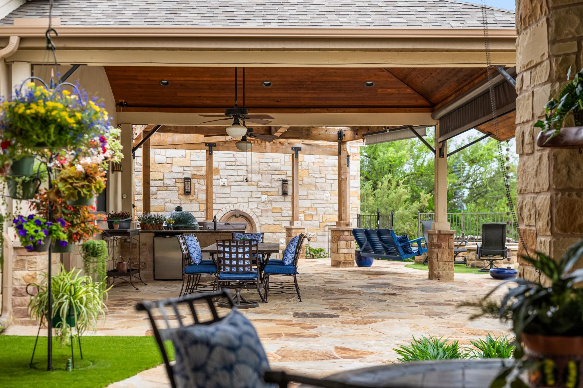 8815 Blazyk Dr, Austin, TX 78737