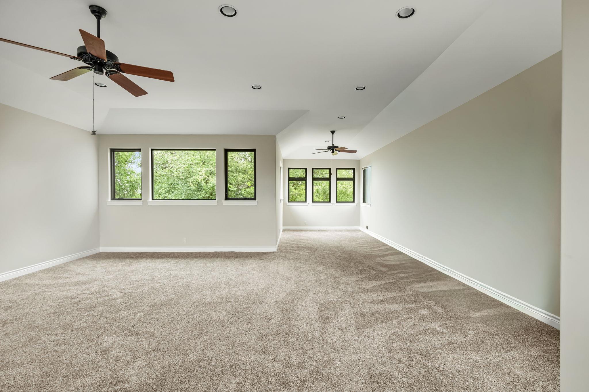 8815 Blazyk Dr, Austin, TX 78737