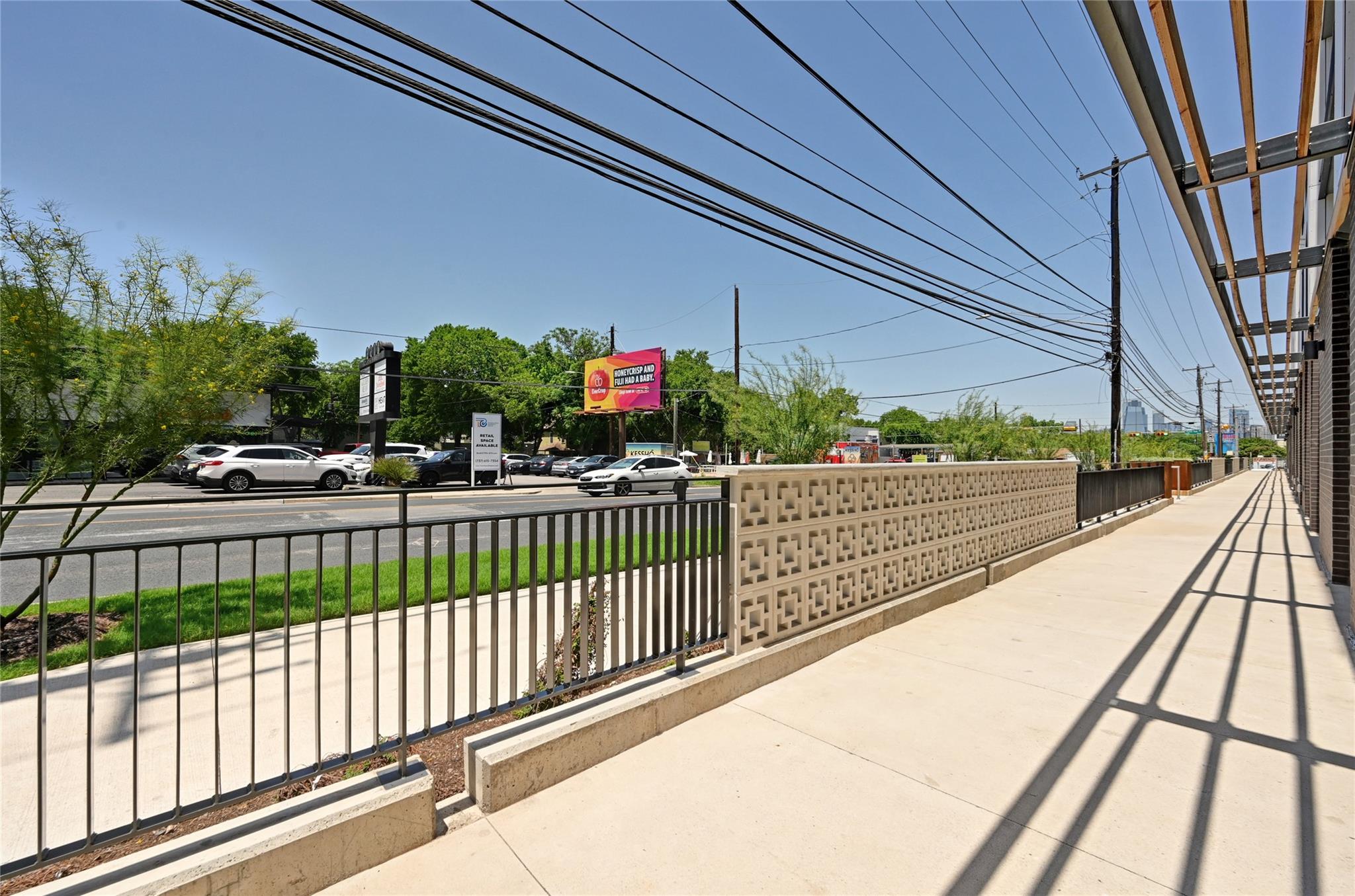 2209 S 1st St # 107, Austin, TX 78704