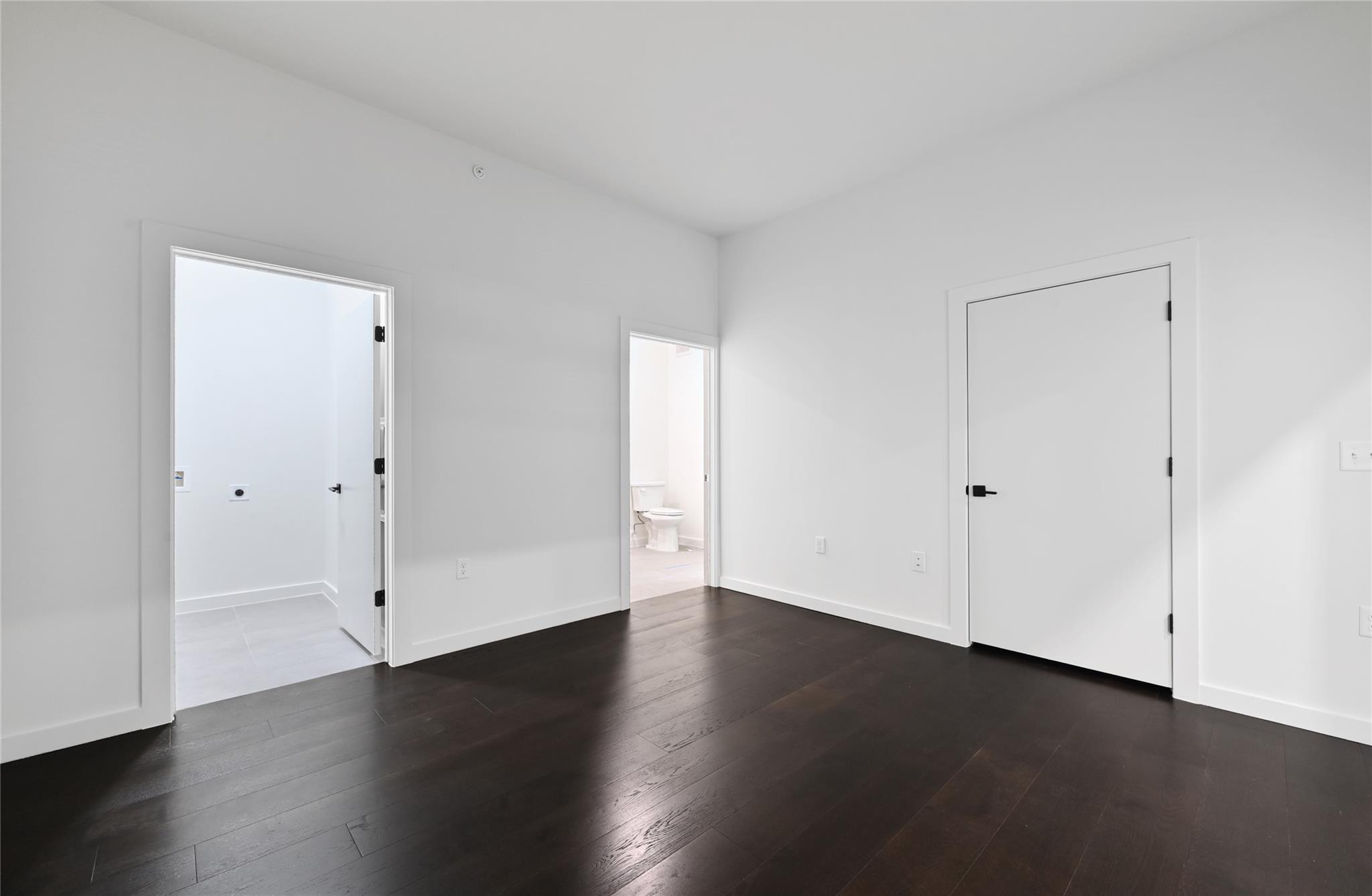 2209 S 1st St # 107, Austin, TX 78704