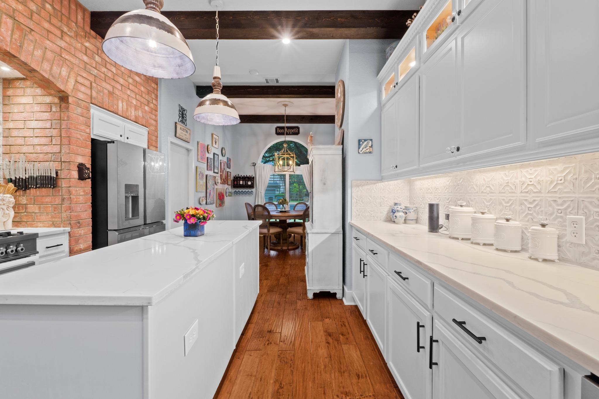 16010 W Dorman Dr, Austin, TX 78717