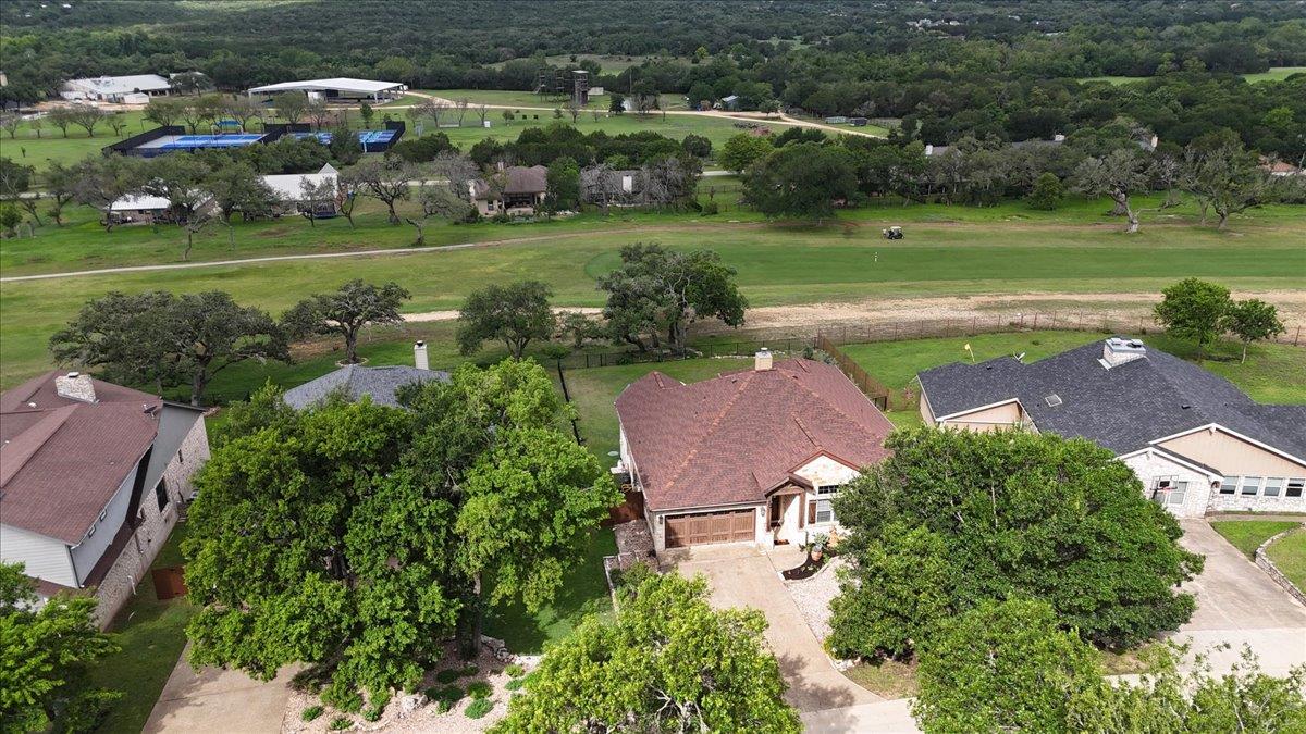 68 Brookhollow Dr, Wimberley, TX 78676