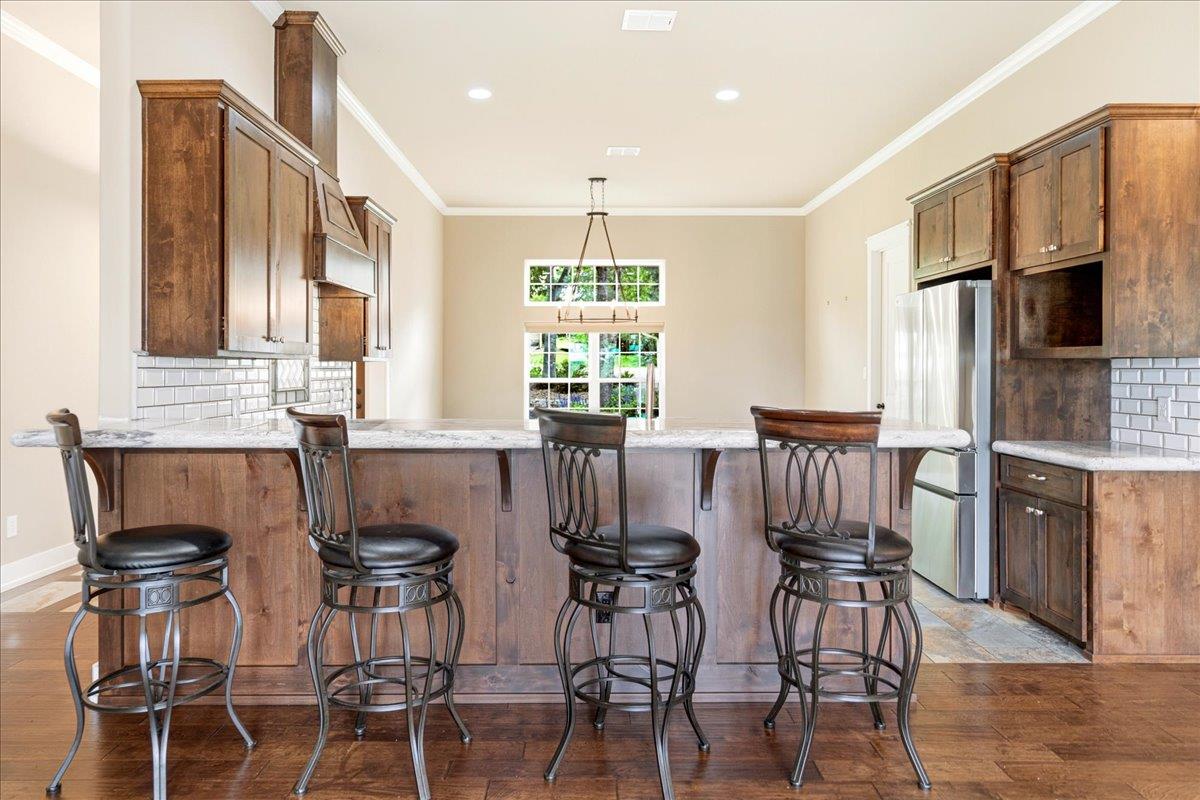 68 Brookhollow Dr, Wimberley, TX 78676