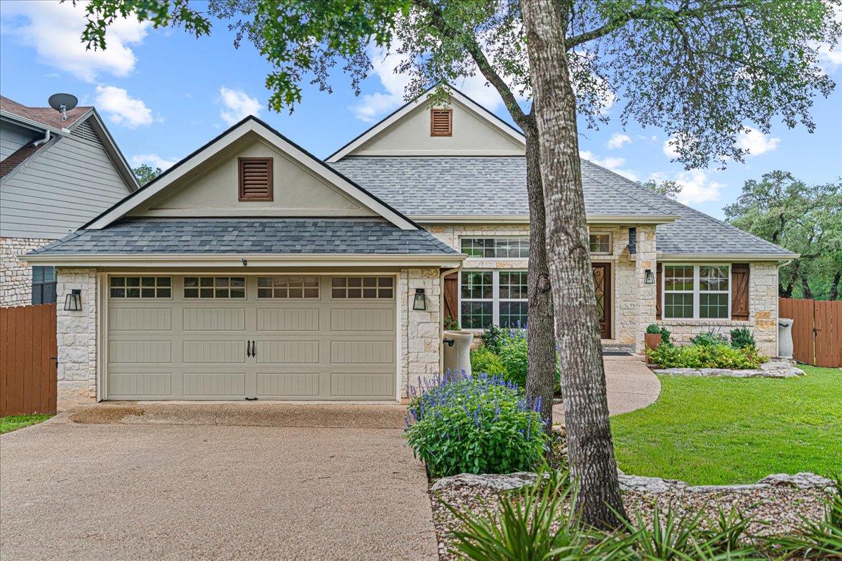 68 Brookhollow Dr, Wimberley, TX 78676
