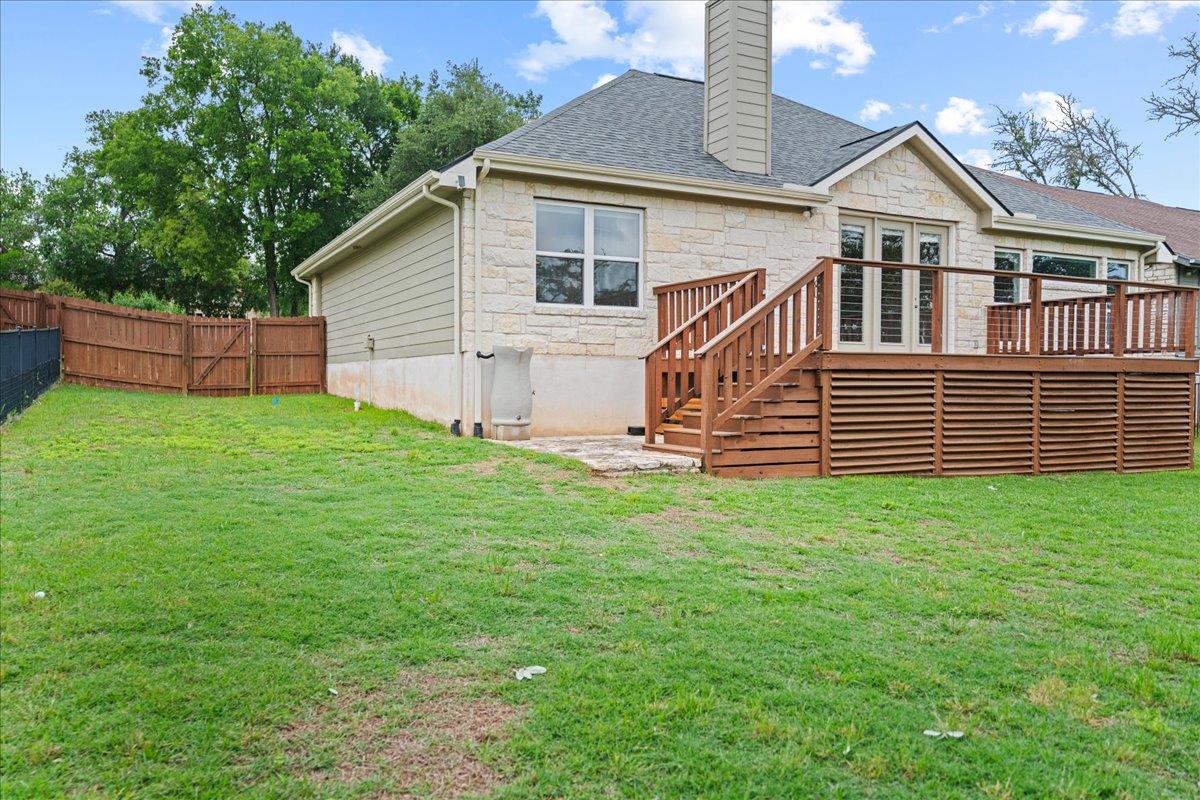 68 Brookhollow Dr, Wimberley, TX 78676