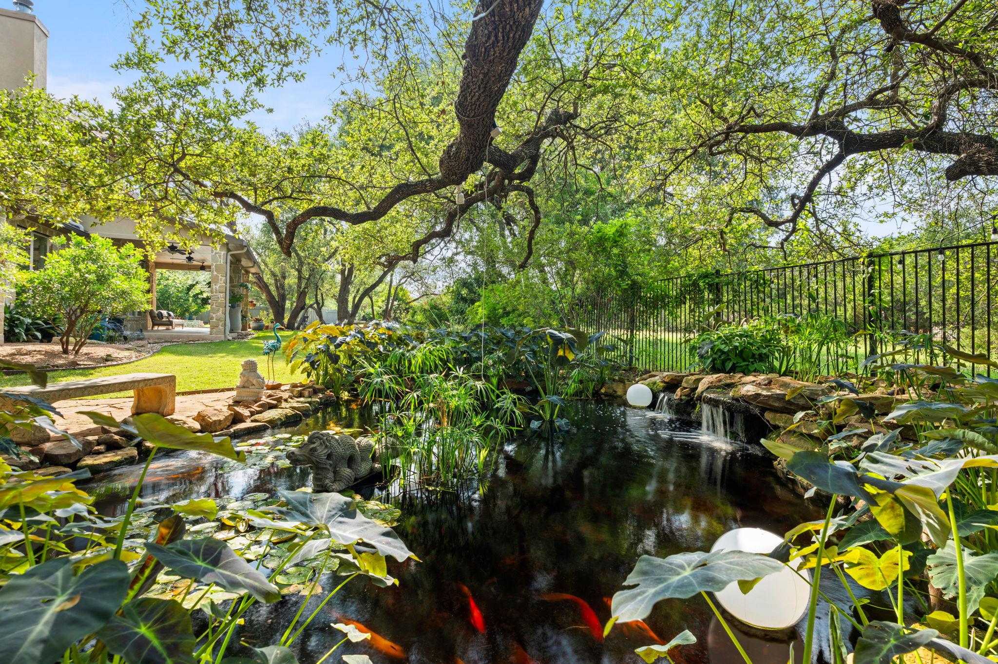 300 Apache Dr, Cedar Park, TX 78613