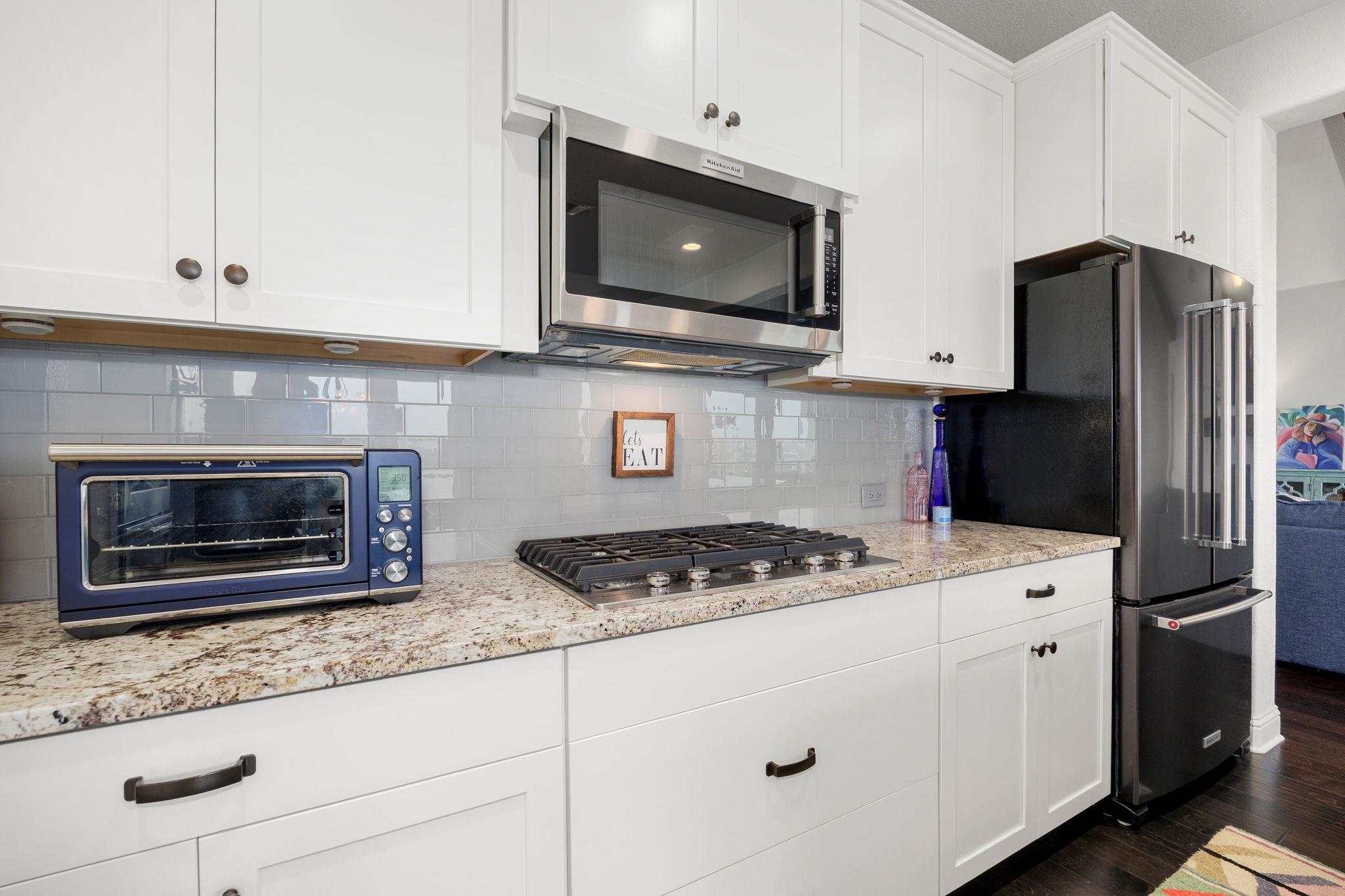 19519 Summit Glory Trl # 101, Spicewood, TX 78669