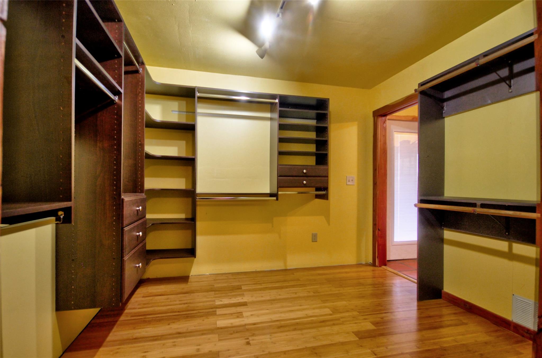 8653 N State Hwy 16, Llano, TX 78643