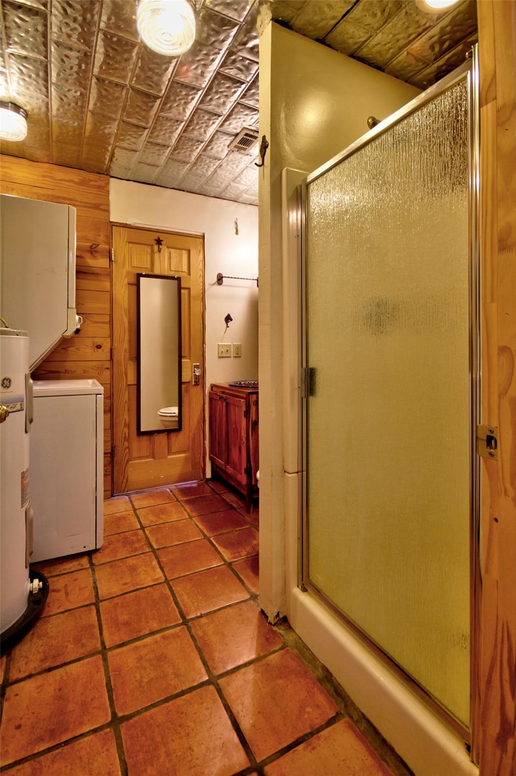 8653 N State Hwy 16, Llano, TX 78643