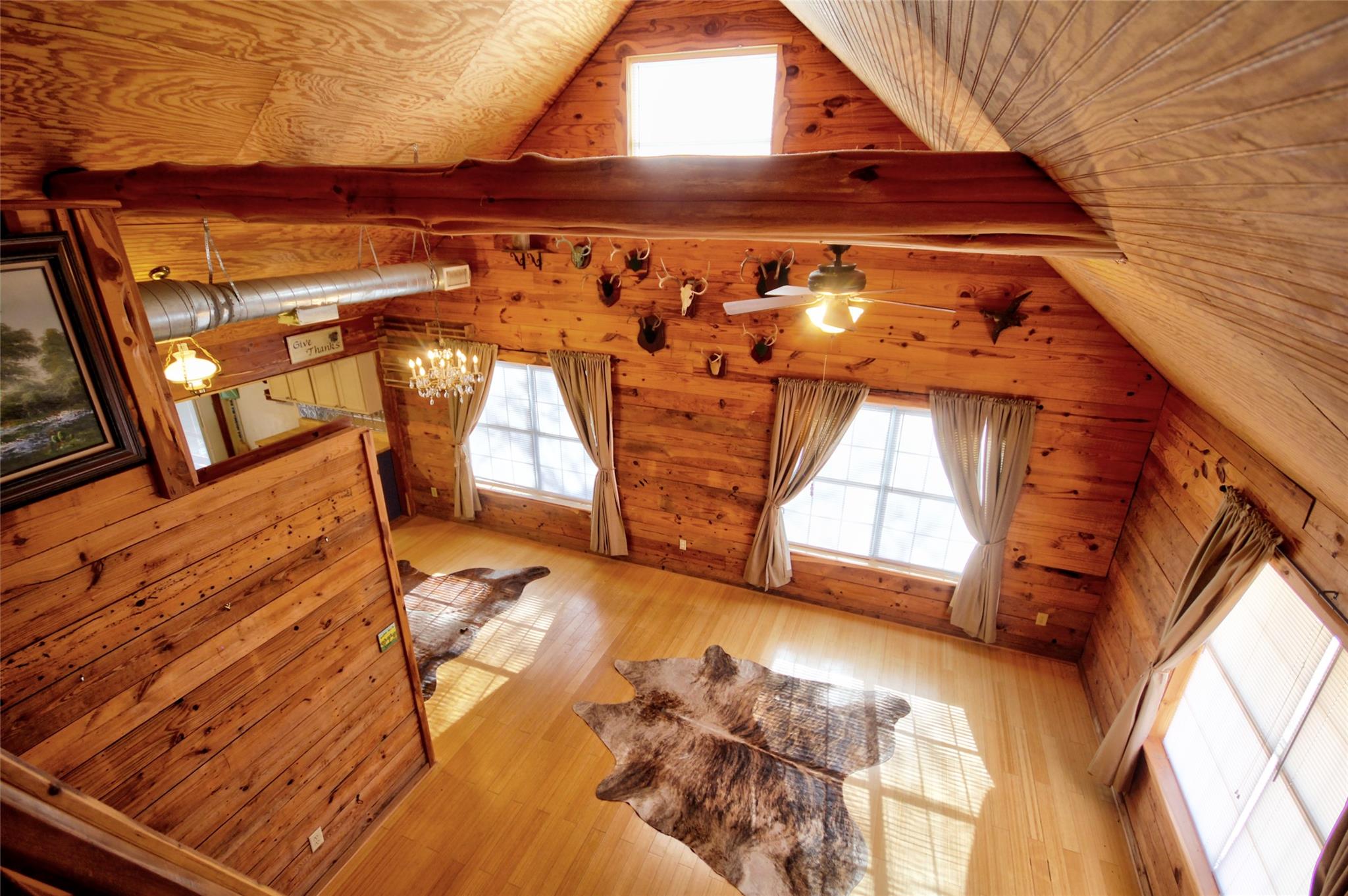 8653 N State Hwy 16, Llano, TX 78643