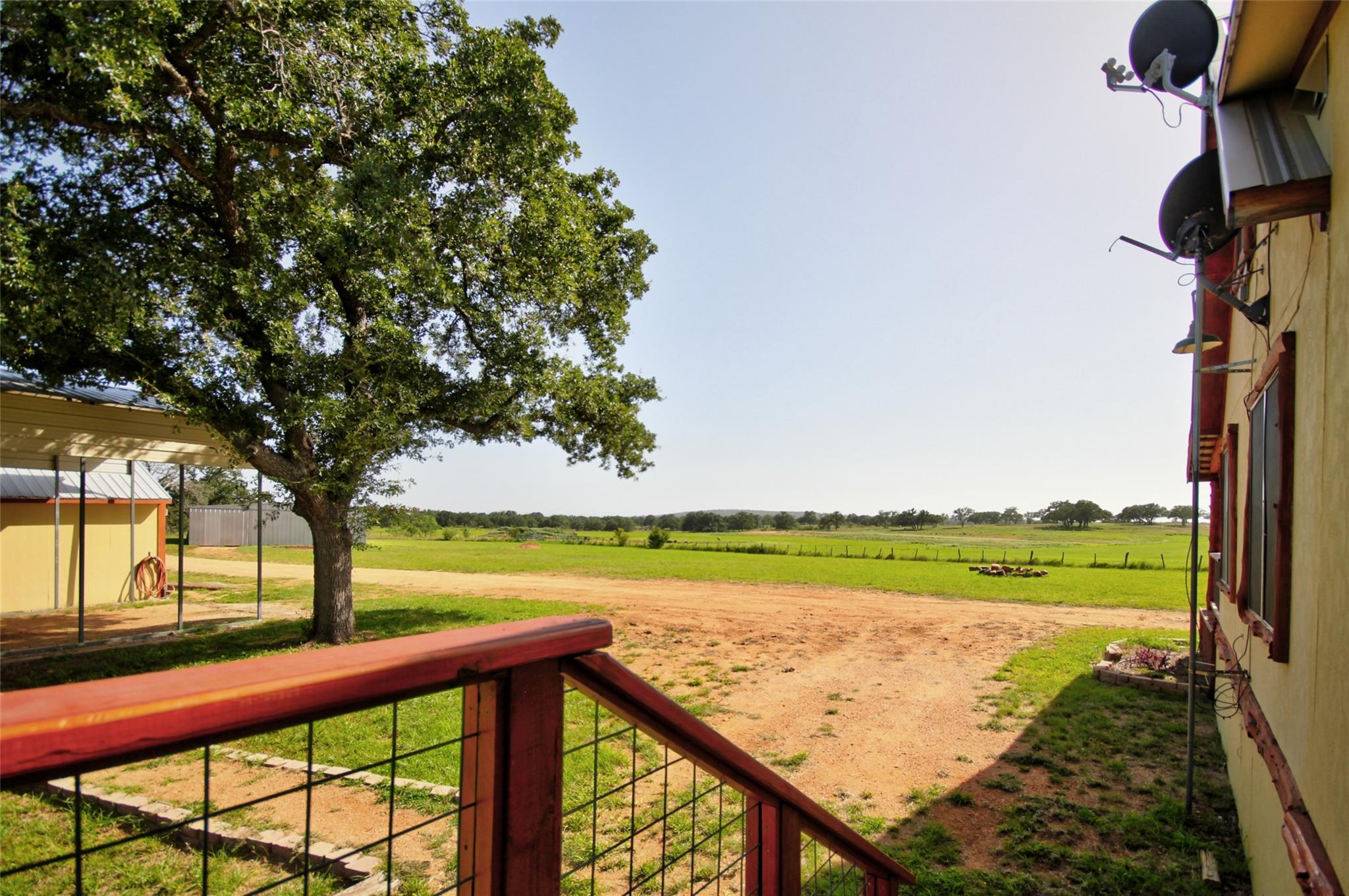 8653 N State Hwy 16, Llano, TX 78643