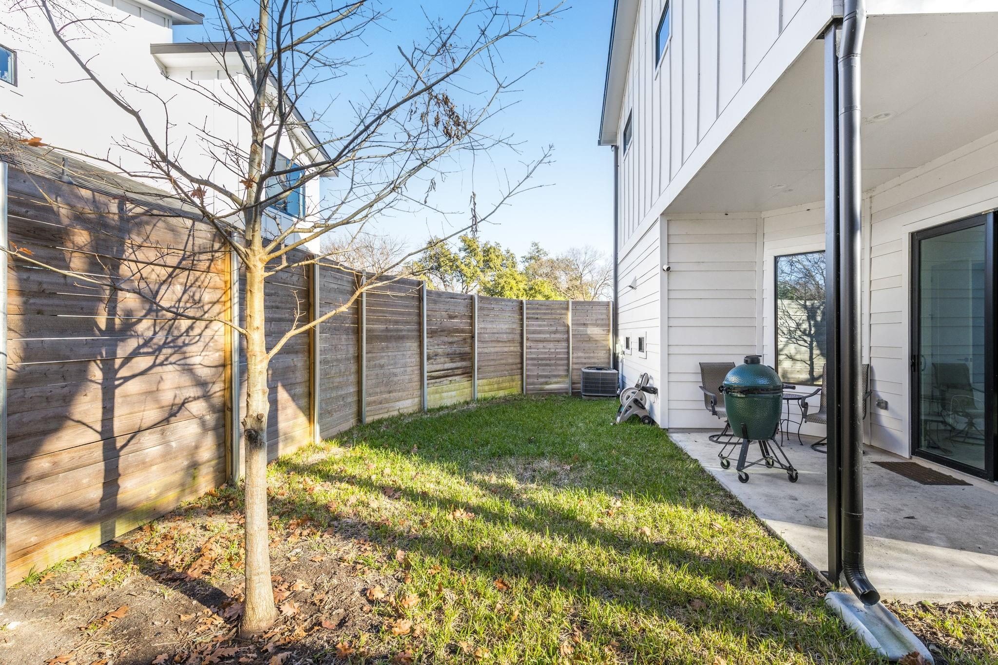 608 Hammack Dr # 1, Austin, TX 78752