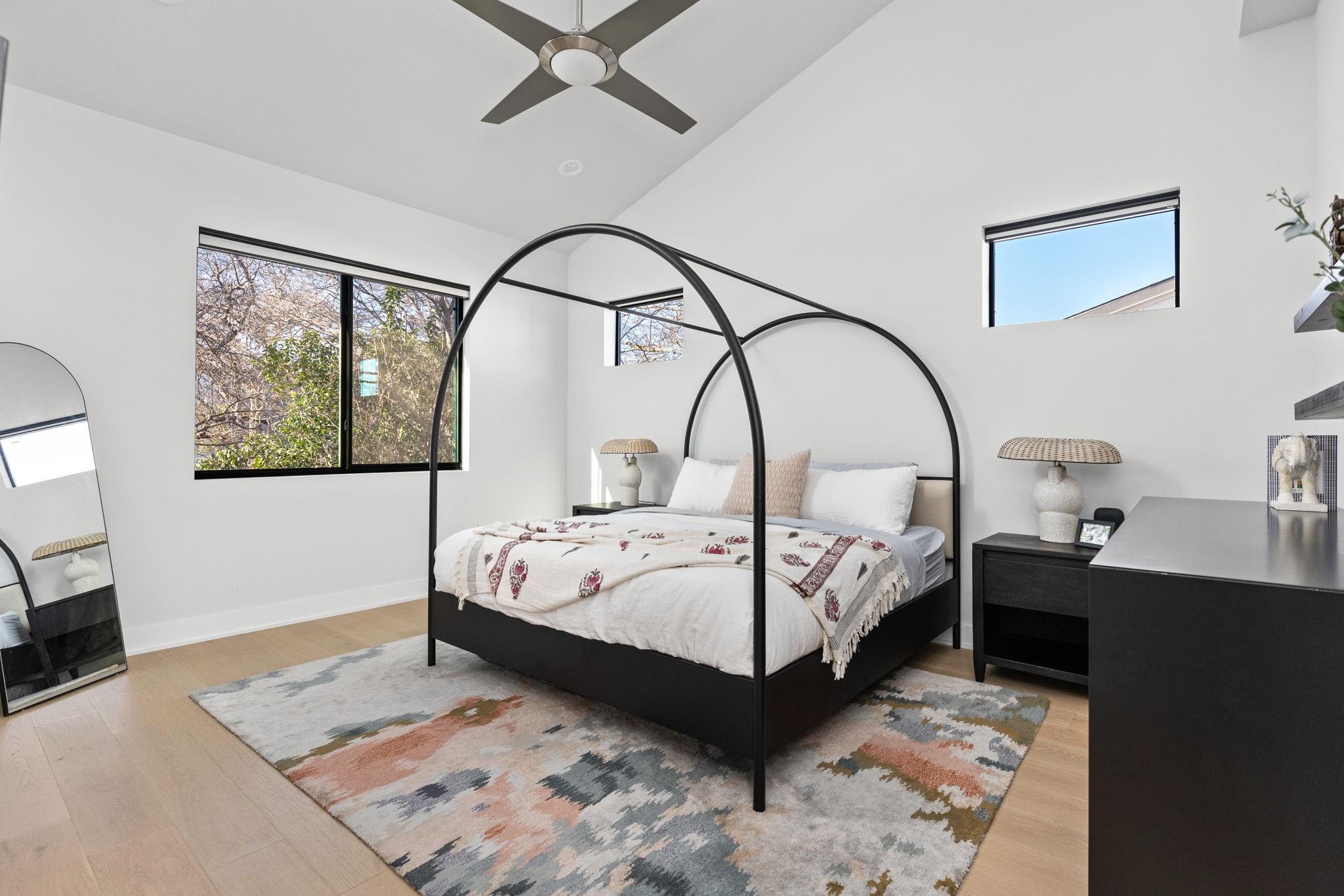 608 Hammack Dr # 1, Austin, TX 78752