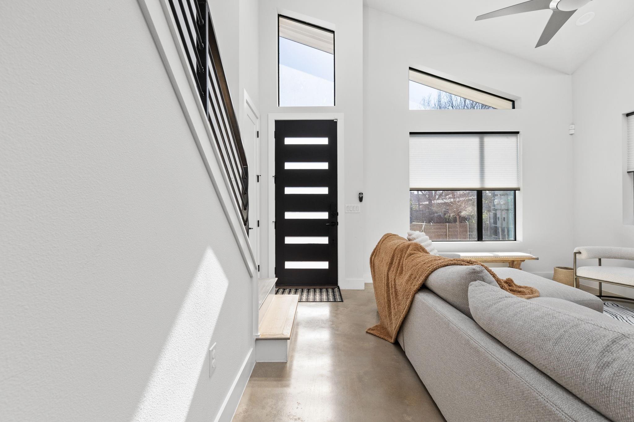 608 Hammack Dr # 1, Austin, TX 78752