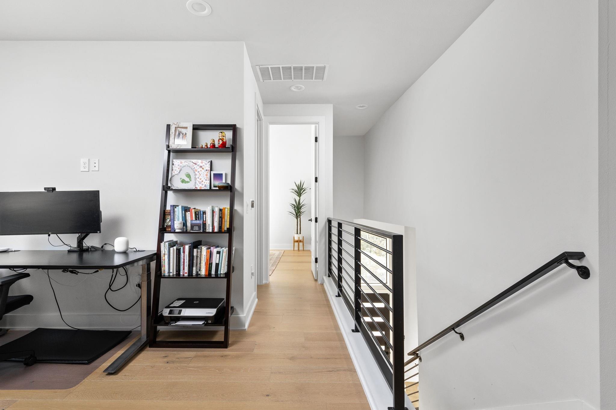 608 Hammack Dr # 1, Austin, TX 78752