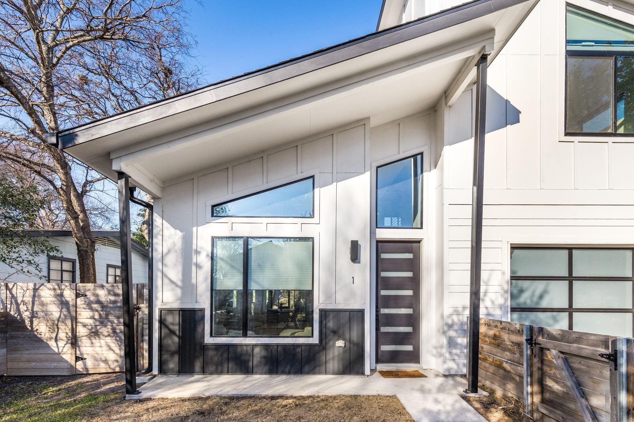 608 Hammack Dr # 1, Austin, TX 78752