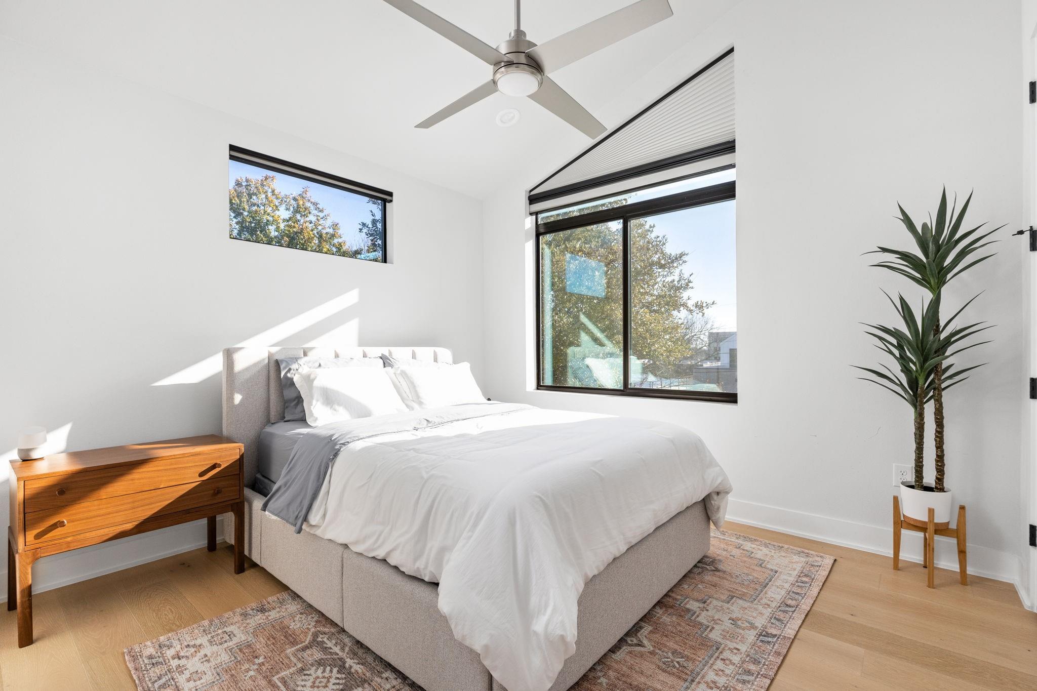 608 Hammack Dr # 1, Austin, TX 78752