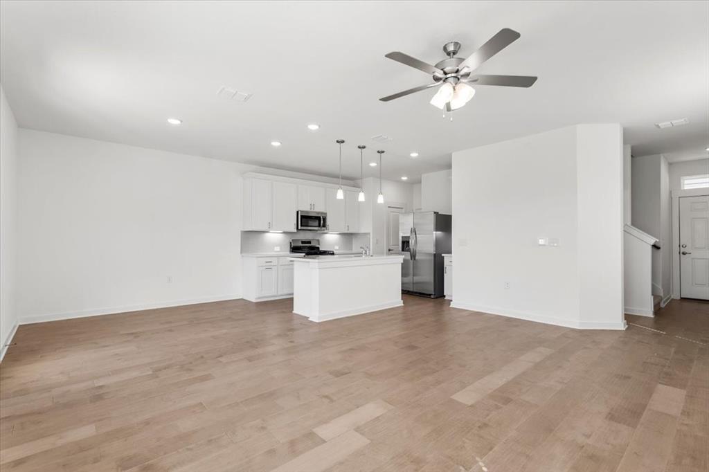 7416 Sparkling Light Dr # B, Del Valle, TX 78617