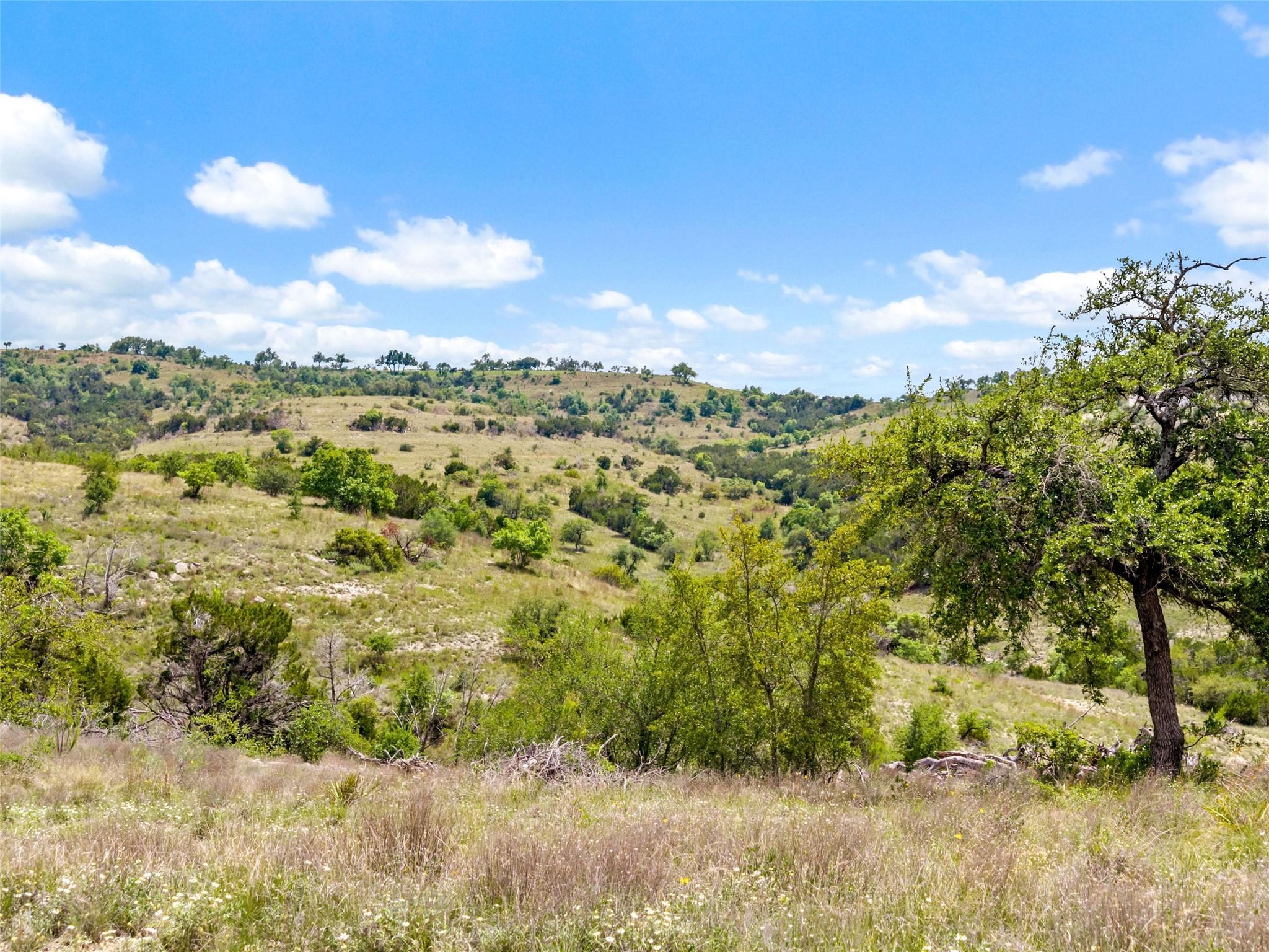 7418 Spiro Trl, Austin, TX 78738