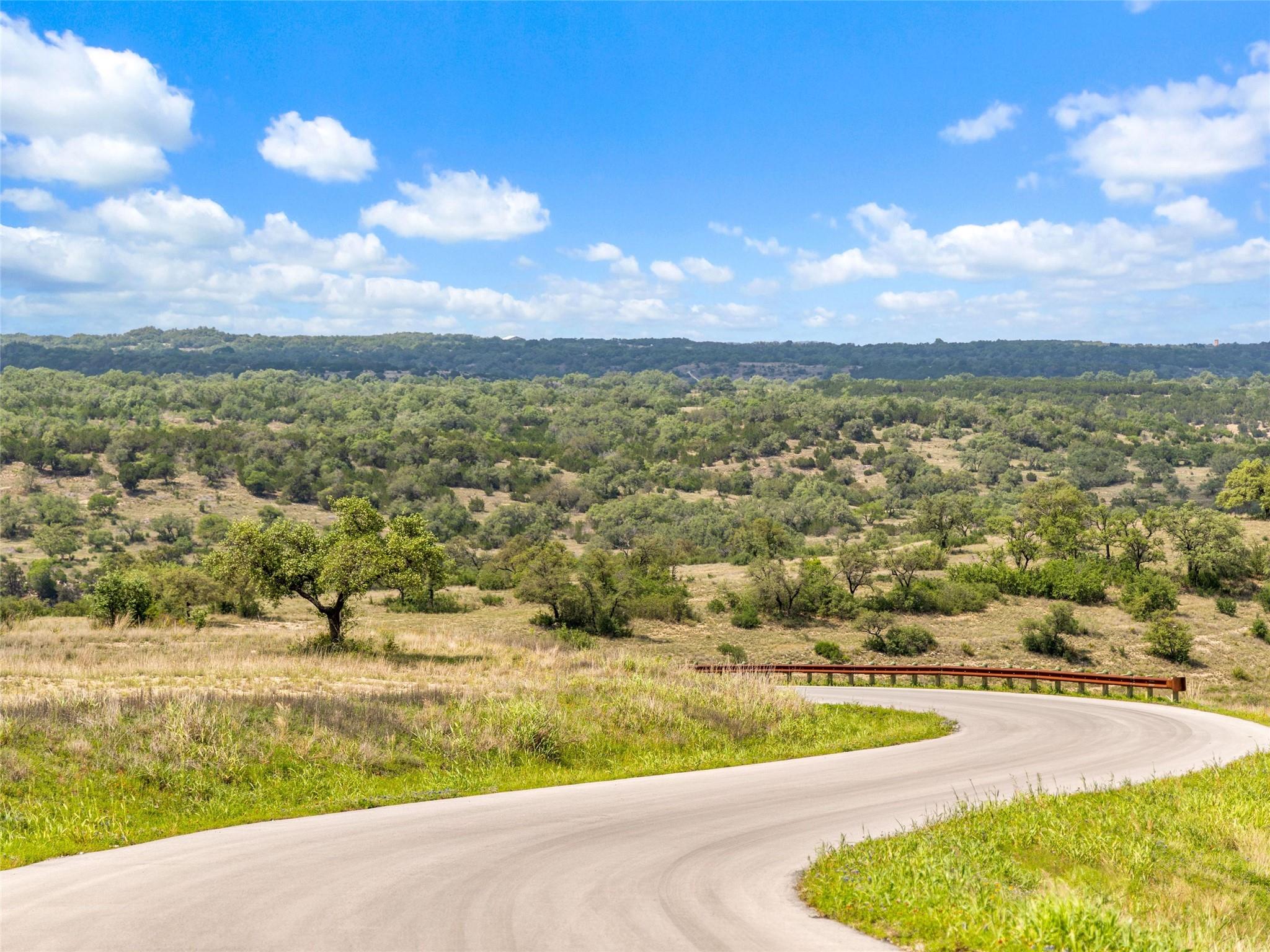 7418 Spiro Trl, Austin, TX 78738